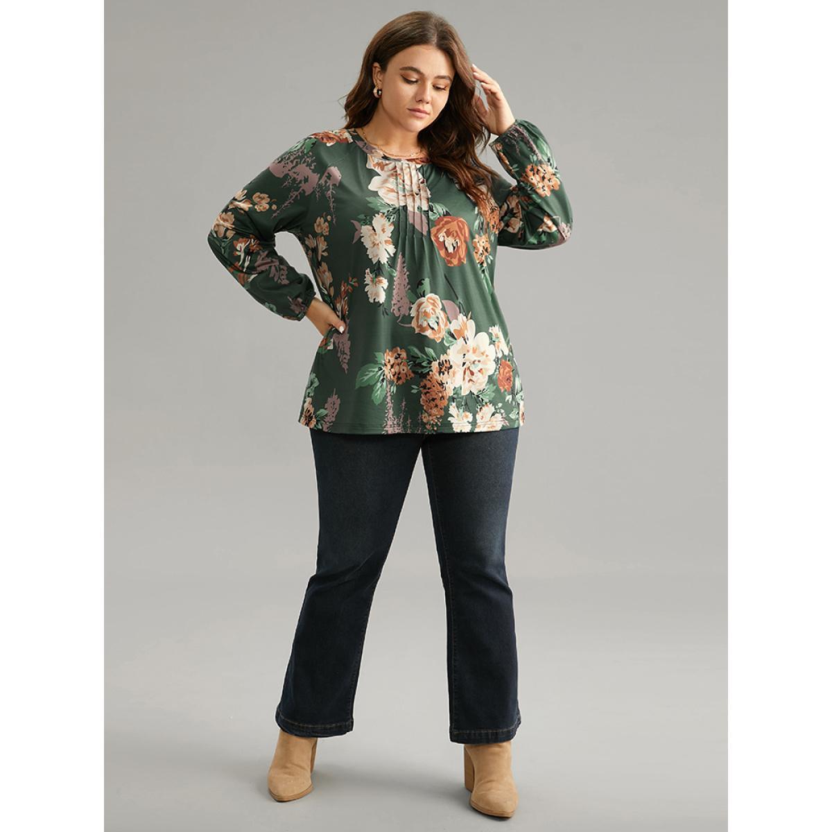 Plus Size Floral Print Pleated Detail Lantern Sleeve T-shirt DarkGreen Women Elegant Elastic cuffs Floral Round Neck Everyday T-shirts BloomChic 28/5X Product Image