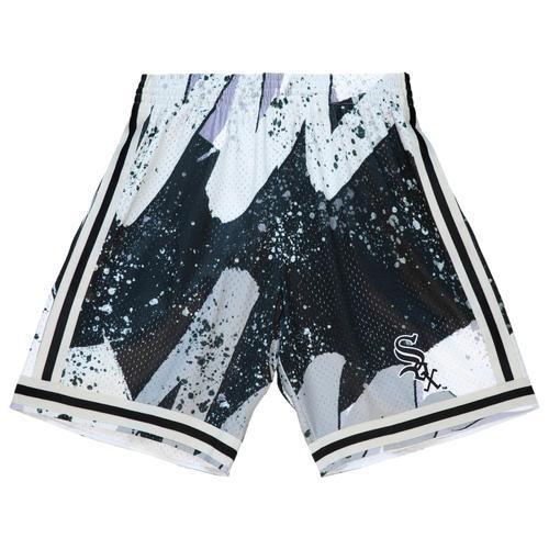 Men's Mitchell & Ness Black Chicago White Sox Hyper Hoops Shorts, Size: Large Product Image