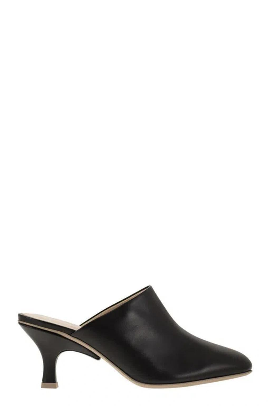 TOD'S Leather Sabot In Black Product Image
