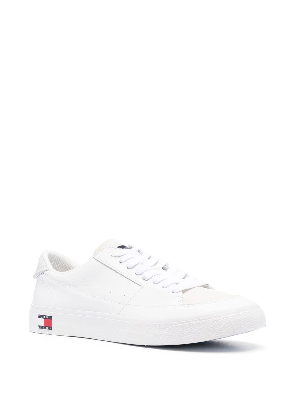 logo-detail low-top leather sneakers Product Image