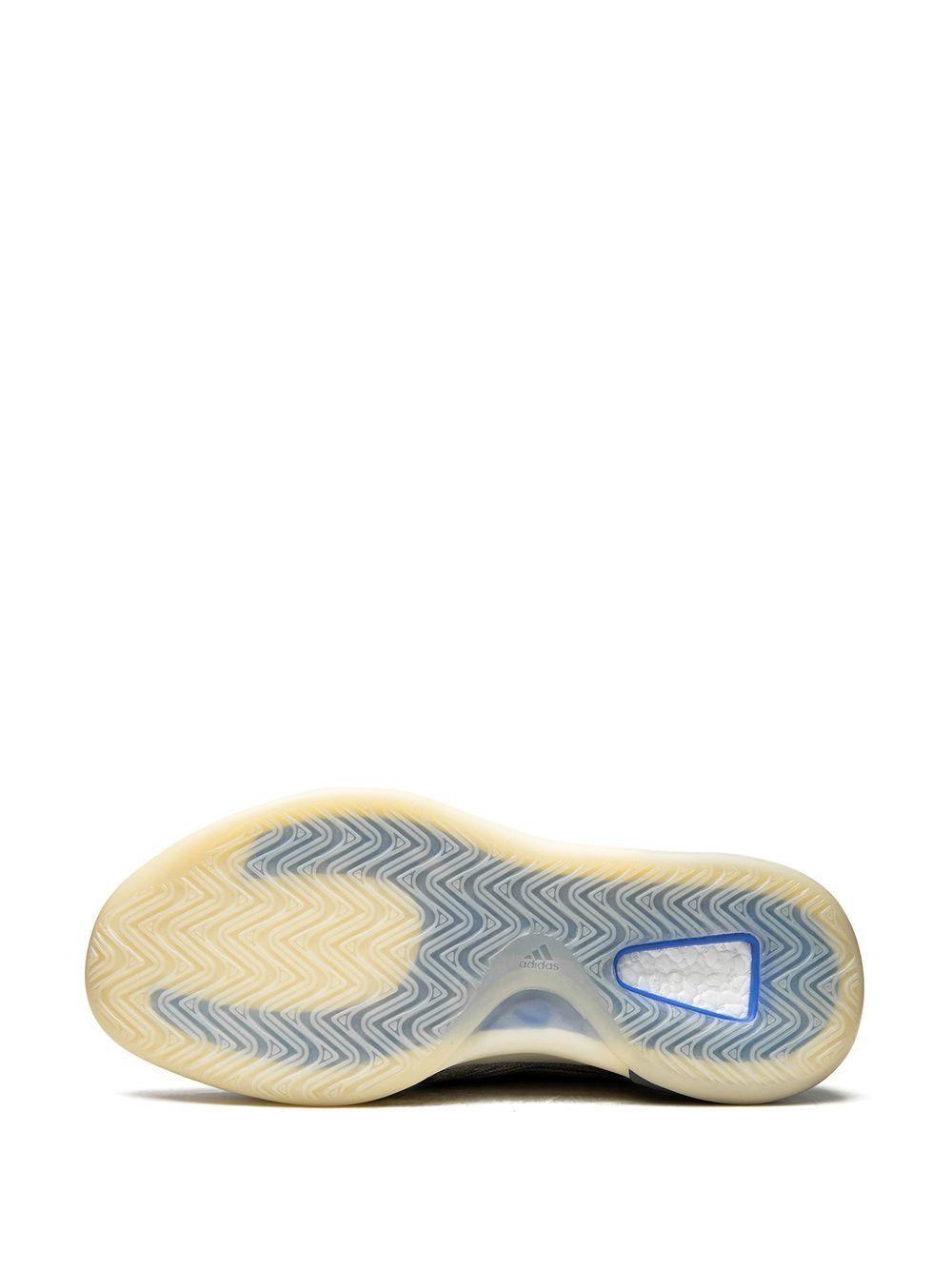 YEEZY Quantum "Mono Carbon" sneakers Product Image