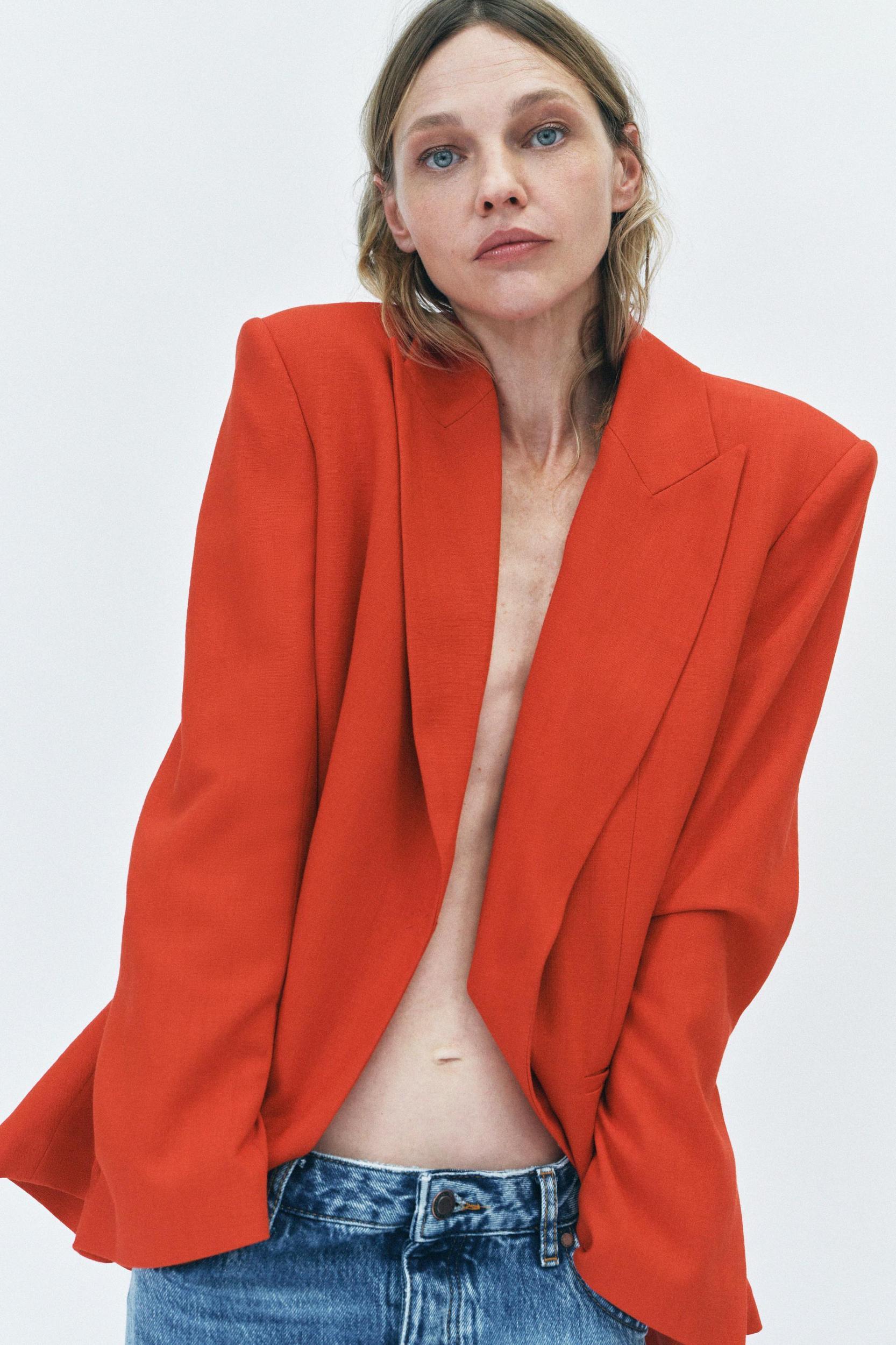 ZW COLLECTION DOUBLE BREASTED JACKET Product Image