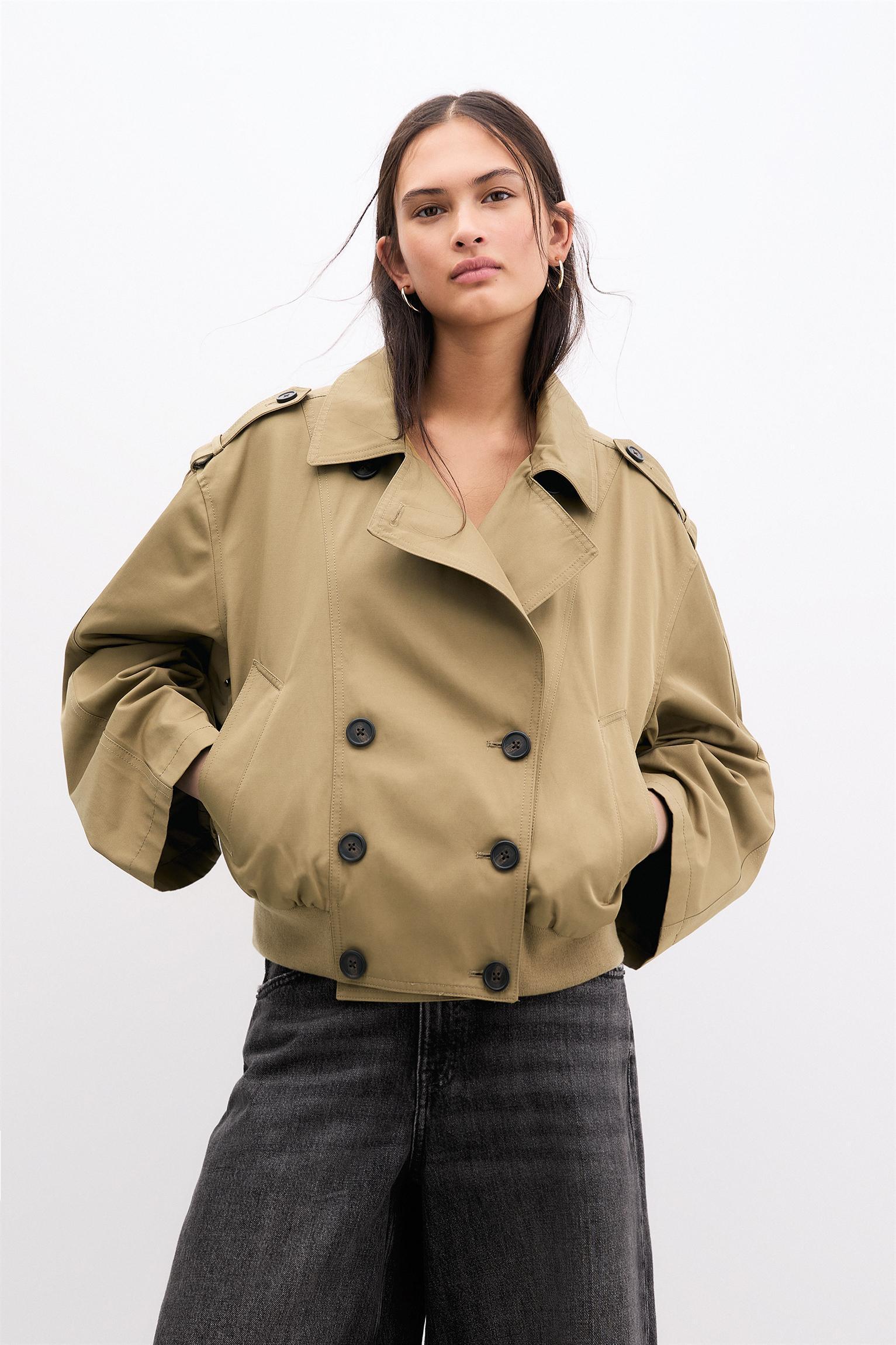 Ribbed short trench coat Product Image