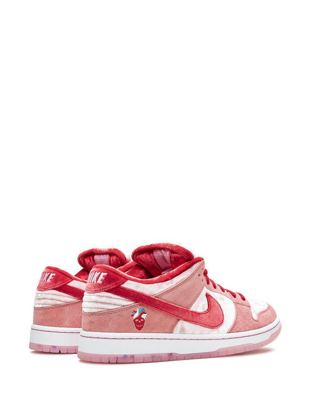 SB Dunk Low Pro "Strangelove" sneakers Product Image