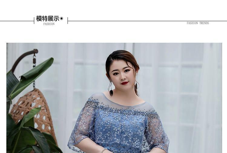 Plus Size Elbow-Sleeve Floral Mesh A-Line Evening Gown Product Image