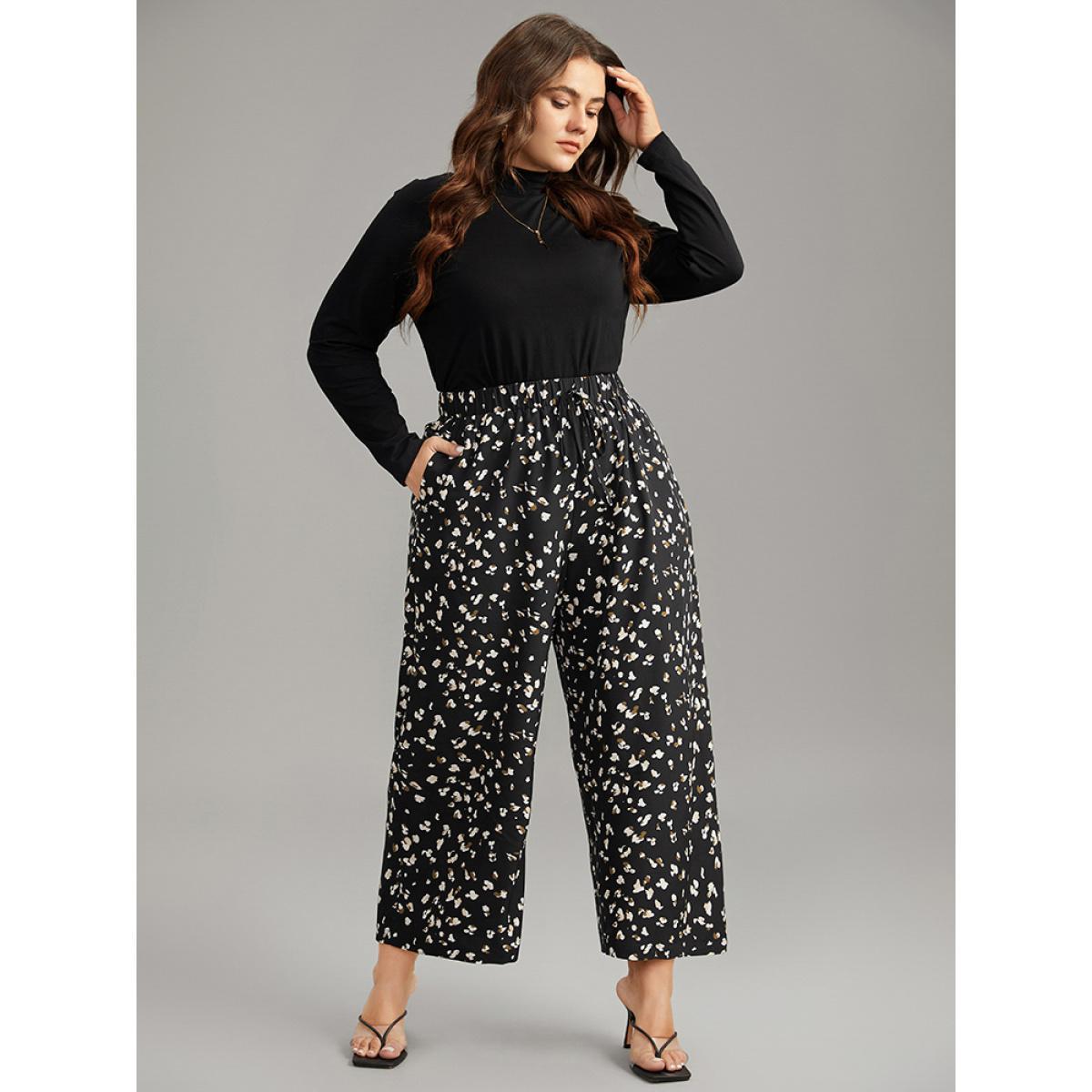 Plus Size Ditsy Floral Elastic Waist Ties Pants Women Black Casual Straight Leg High Rise Dailywear Pants BloomChic 12/L Product Image
