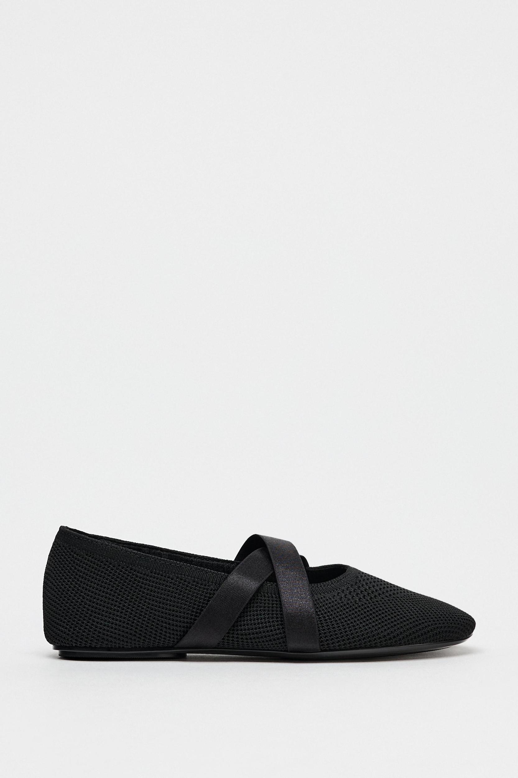 CROSSOVER FABRIC BALLET FLATS Product Image