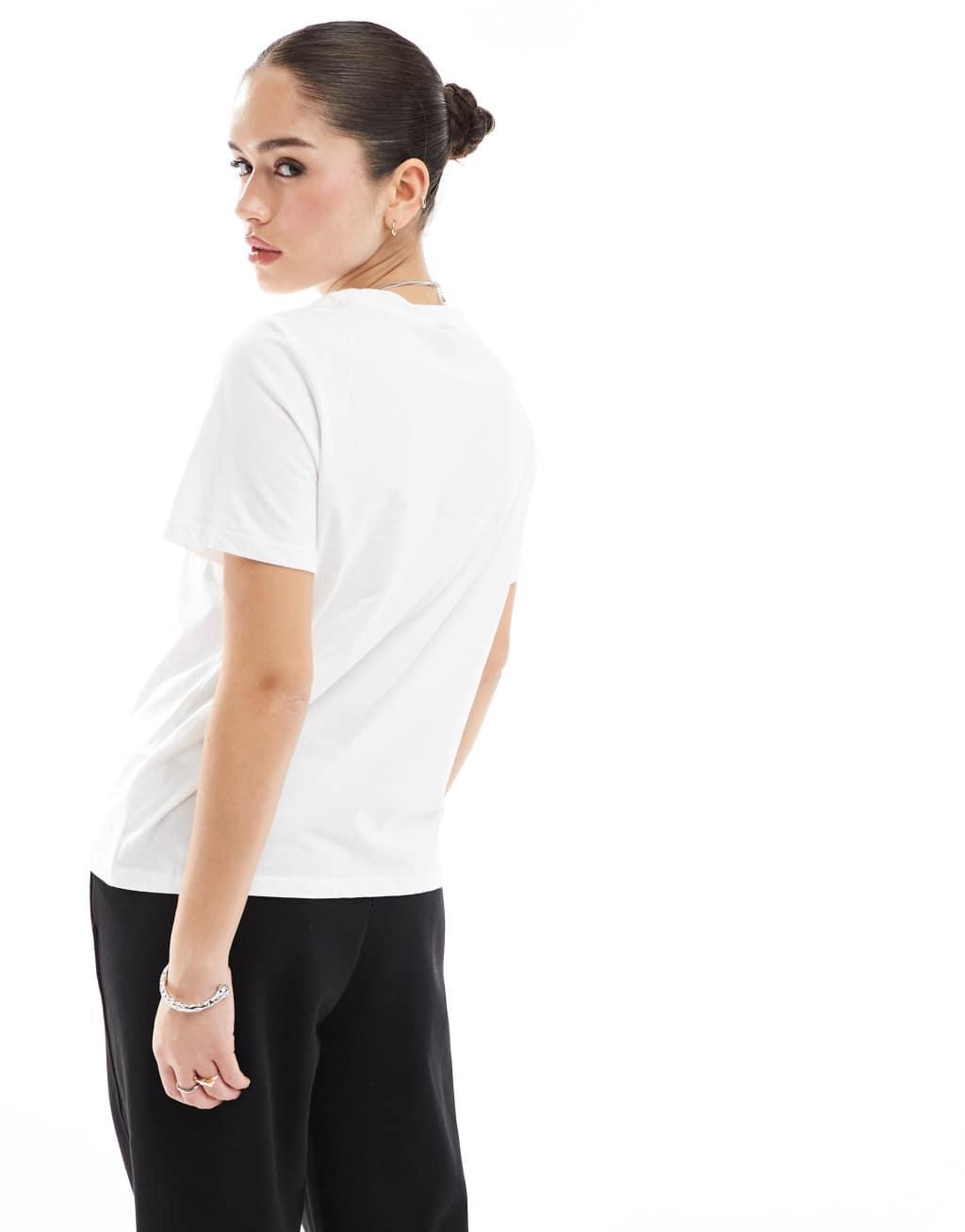 Pieces t-shirt with Paris print in white Product Image