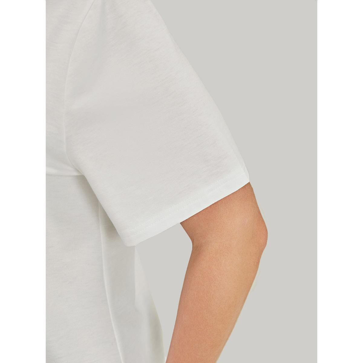 Plus Size Heart & Slogan Print Graphic T-shirt White Women Casual Positive slogan Dailywear T-shirts BloomChic 22-24/3X Product Image
