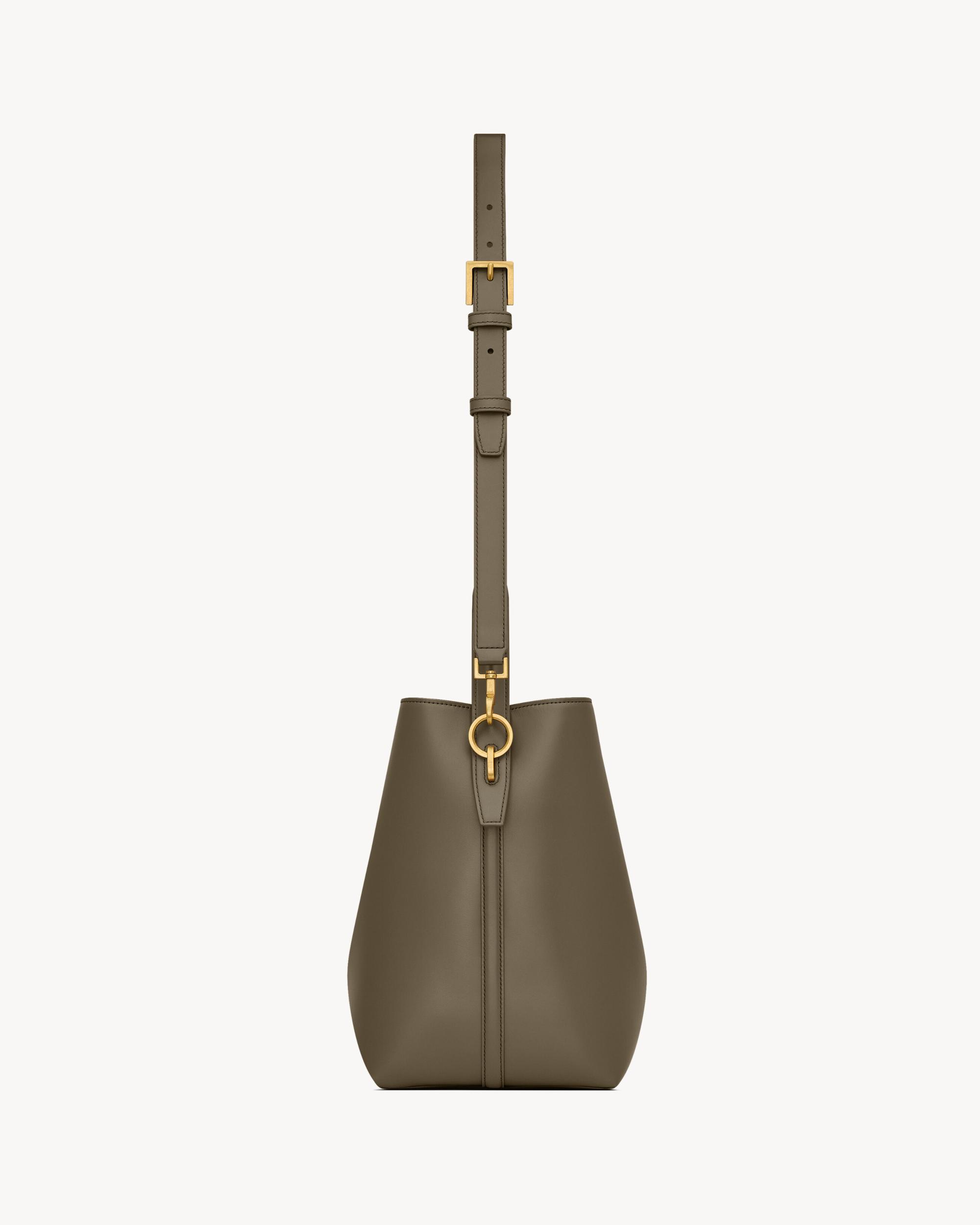 Le 37 in shiny leather Product Image