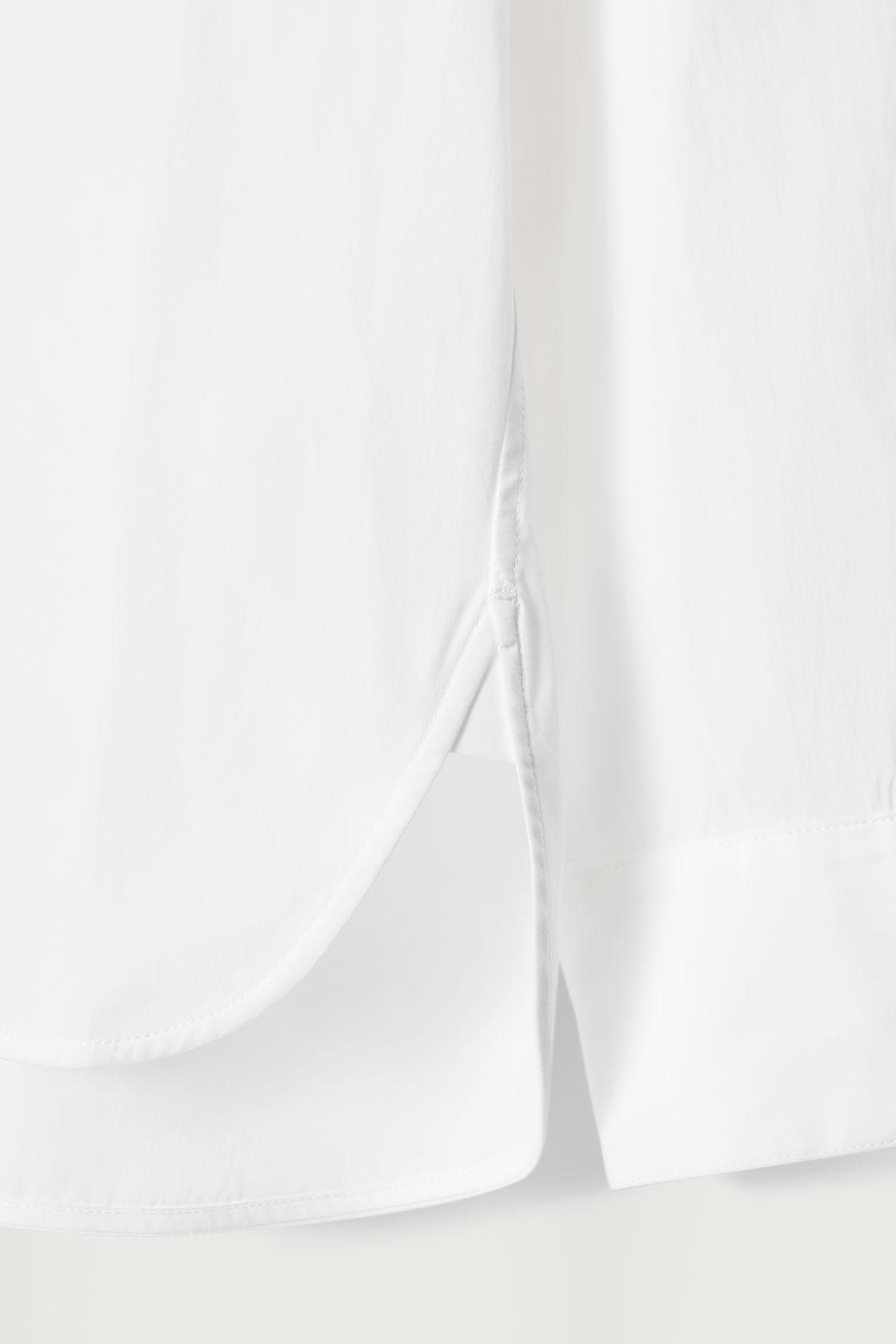THE CUTAWAY-COLLAR SHIRT Product Image