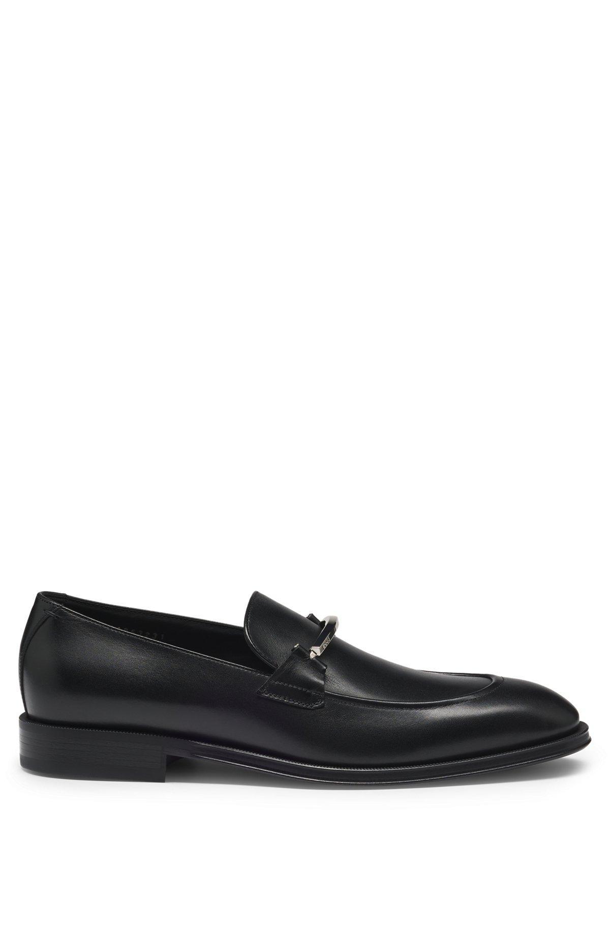 Leather loafers with branded hardware Product Image