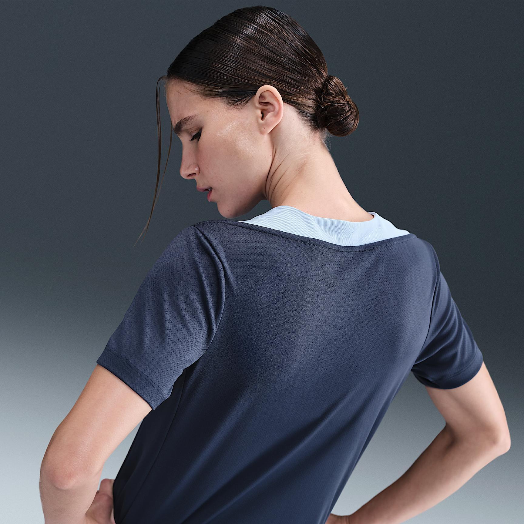 Nike Strike Women's Dri-FIT Short-Sleeve Soccer Top Product Image
