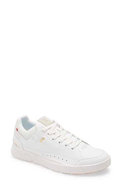 On Mens The Roger Centre Court Low Top Sneakers Product Image
