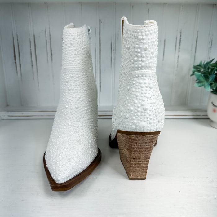 Kady Pearl Boots by Very G Product Image