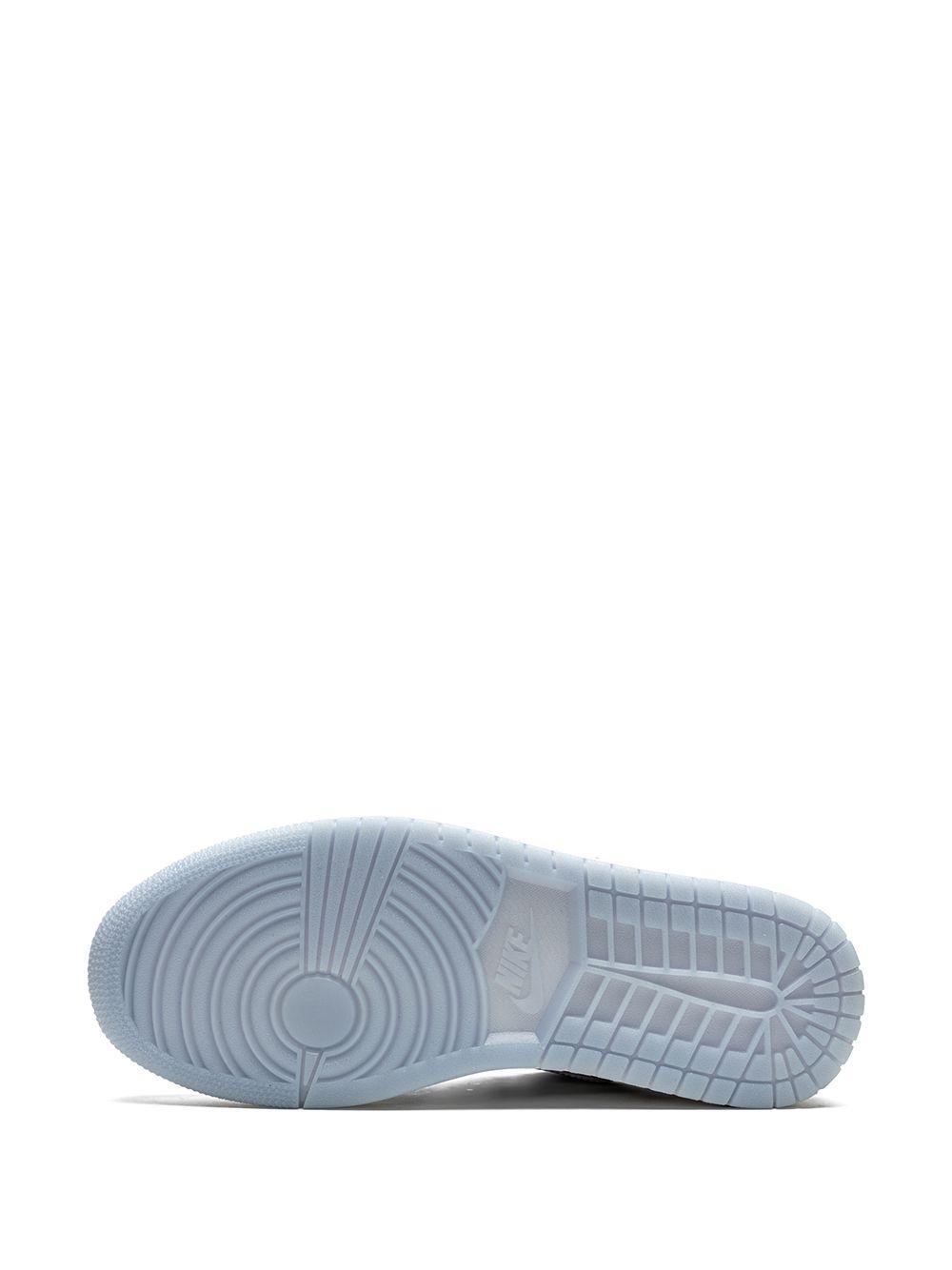 Air Jordan 1 Low "White/Wolf Grey" sneakers Product Image