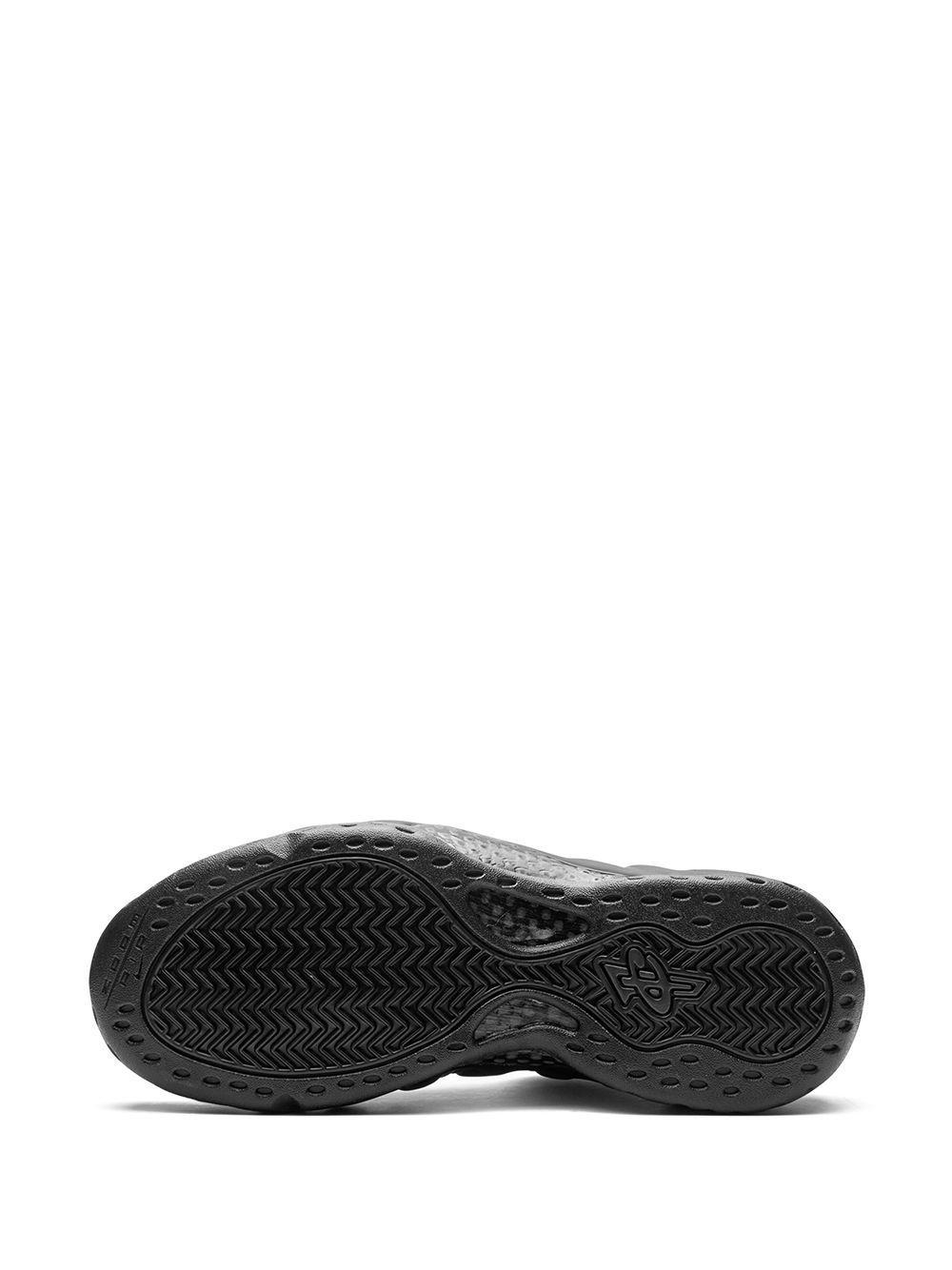Dunk Low "Doernbecher 2022" sneakers Product Image