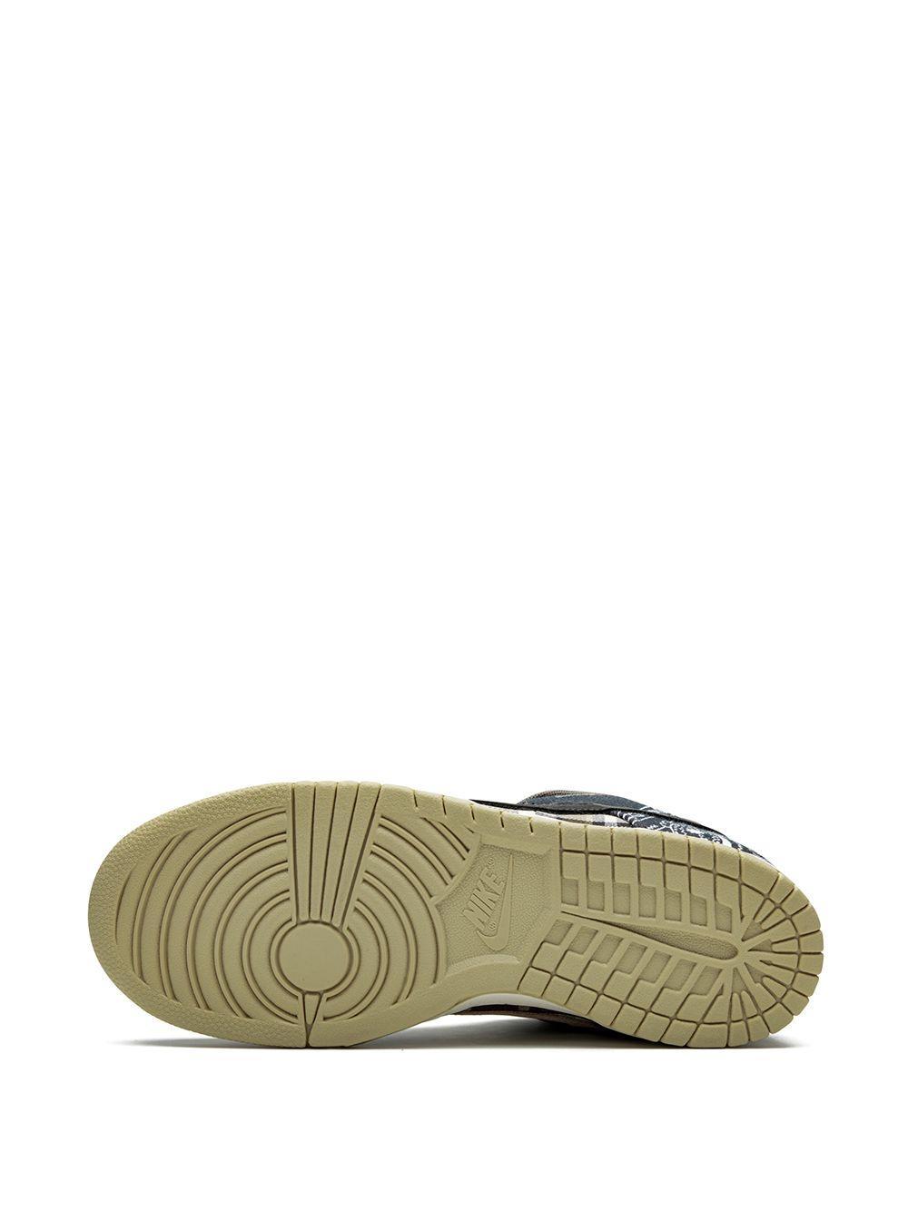 x Travis Scott SB Dunk Low sneakers Product Image