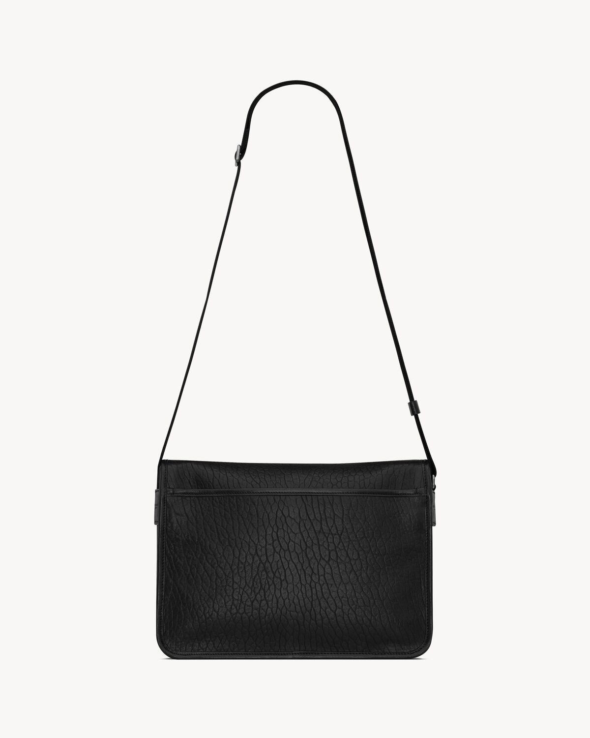 niki messenger in grained leather Product Image