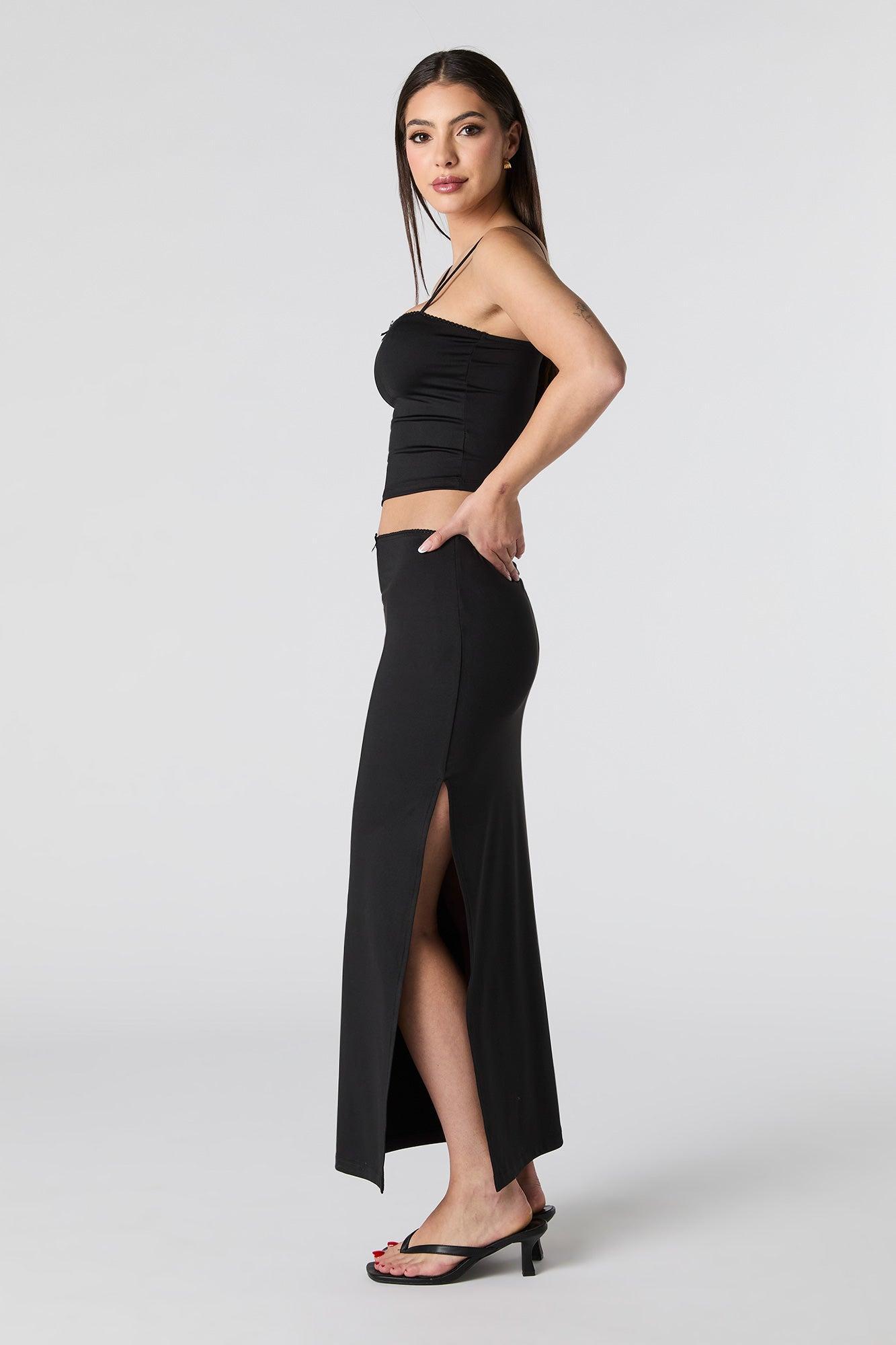 Contour Midi Skirt Female Product Image