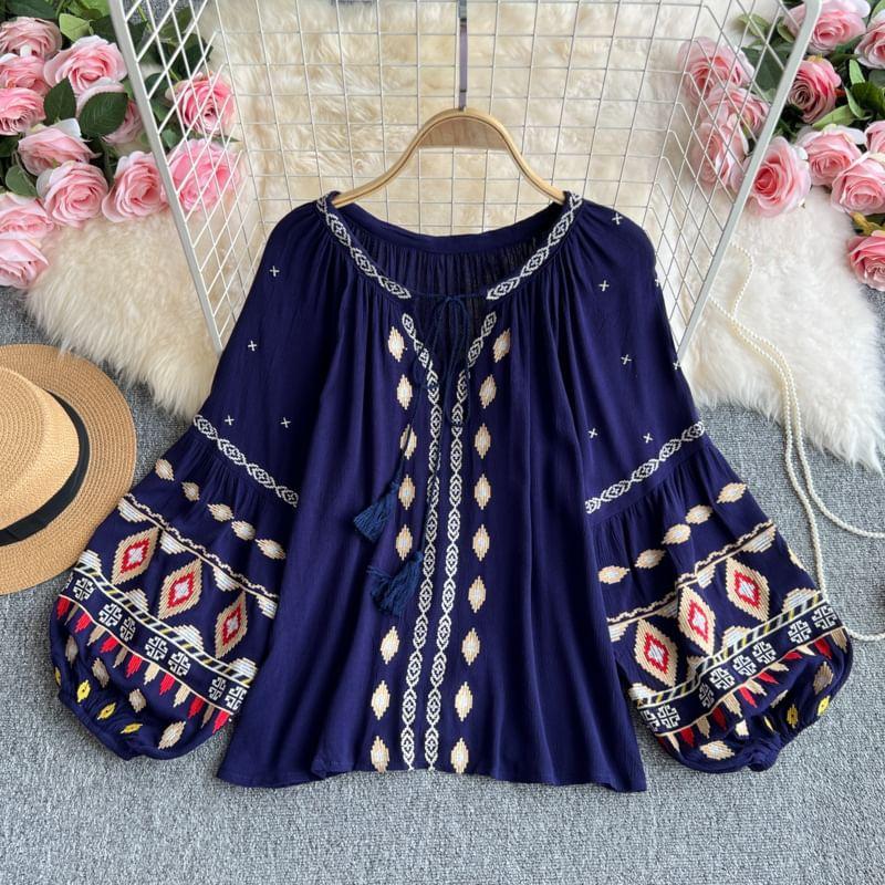 Long Sleeve Crew Neck Patterned Embroidered Loose Fit Blouse Product Image