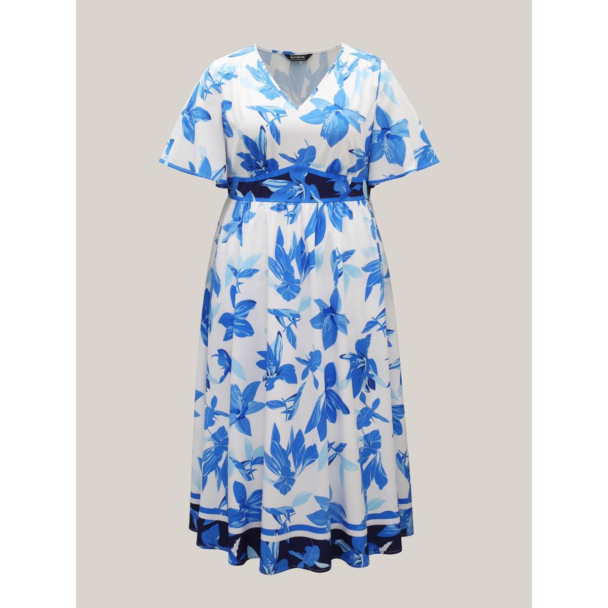 Plus Size Positioned Floral Waist-Cinched Midi Dress DarkBlue Women Elegant Gathered V-neck Half Sleeve Curvy BloomChic 28/5X Product Image