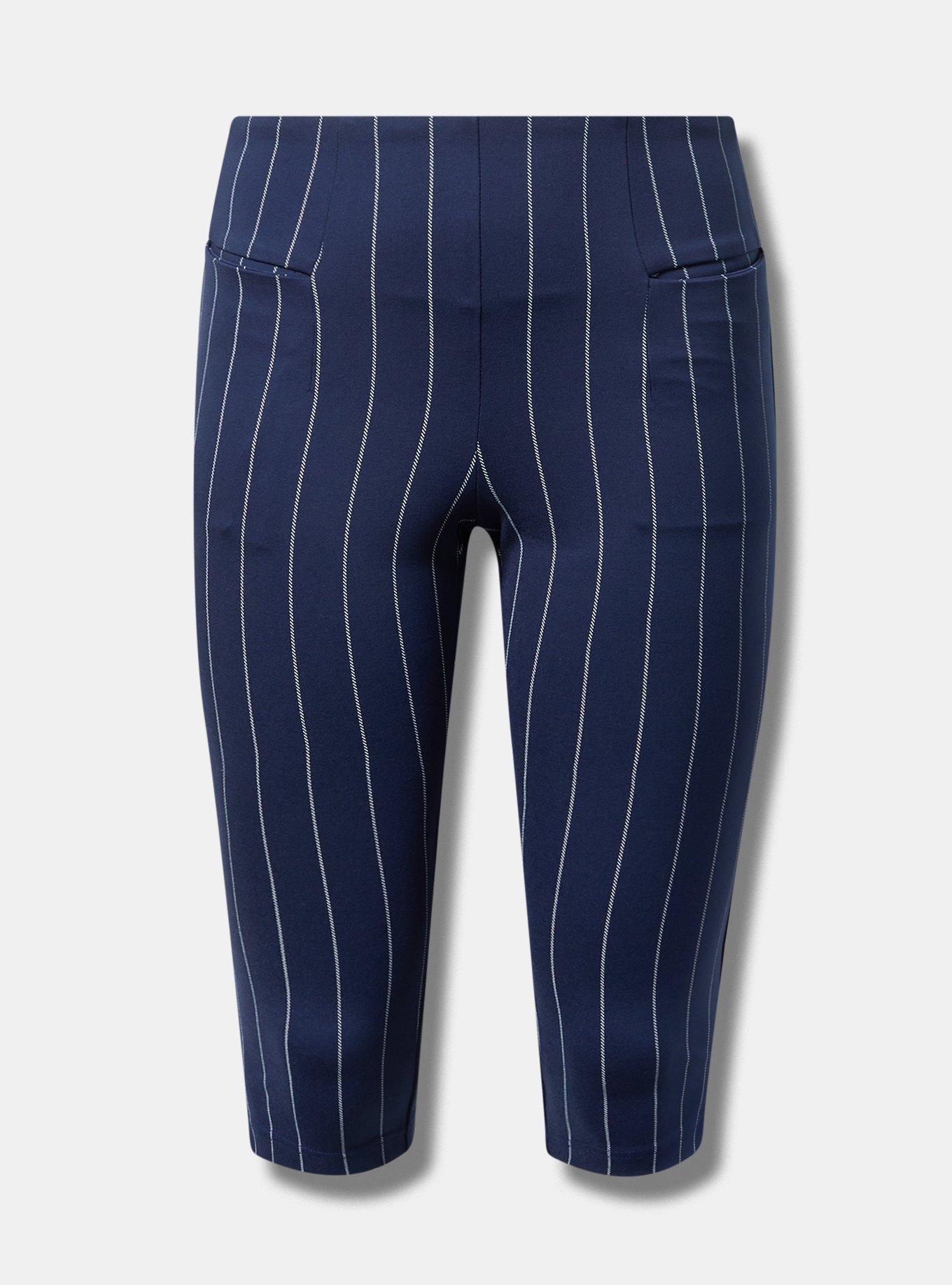 Pull-On High-Rise Capri Pant Product Image