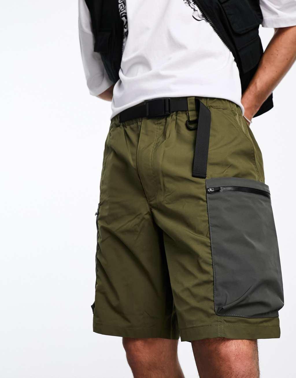 River Island loose pocket cargo short Product Image