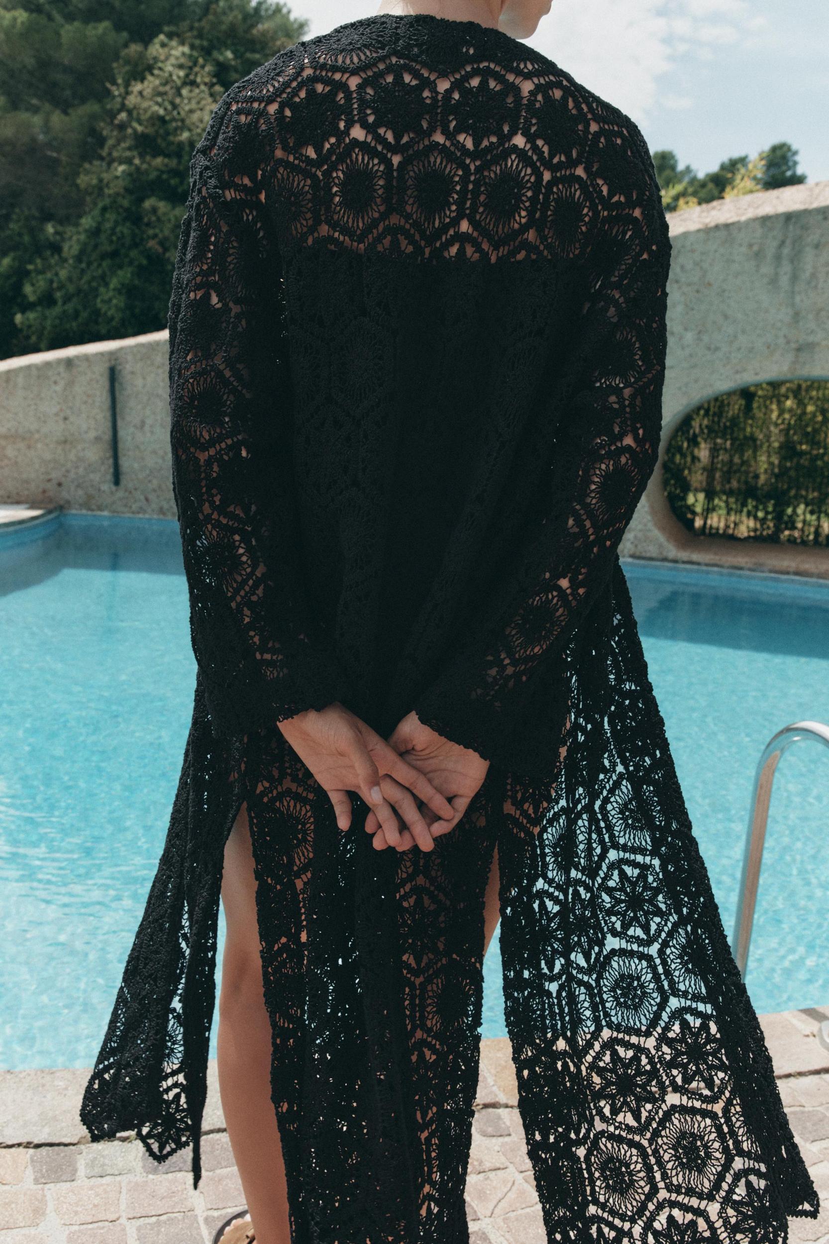 LONG CROCHET KIMONO Product Image