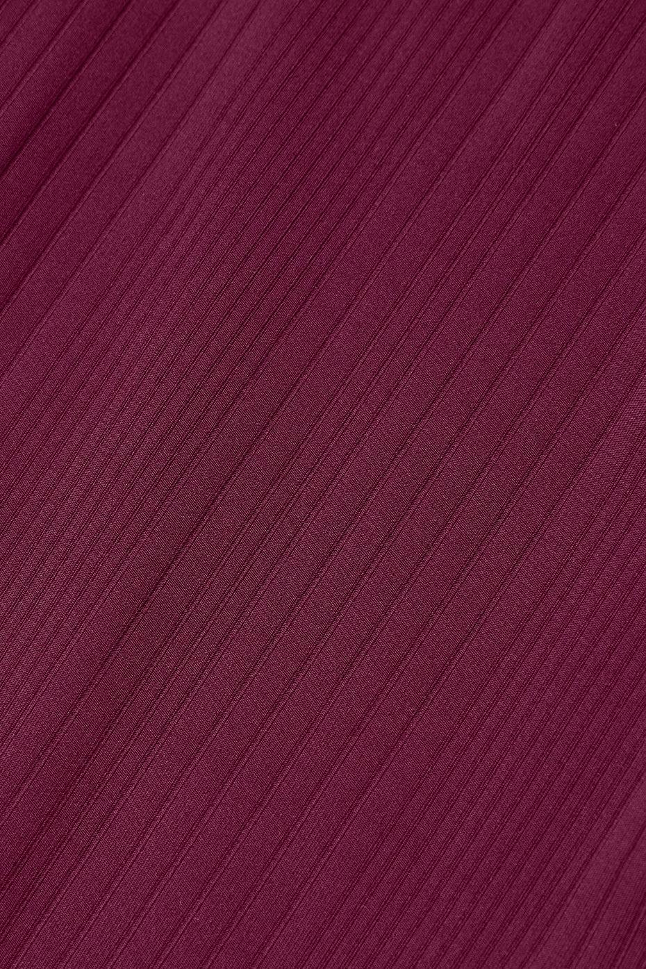 High-Waist 7/8 Run It Back Legging - Wild Berry Product Image