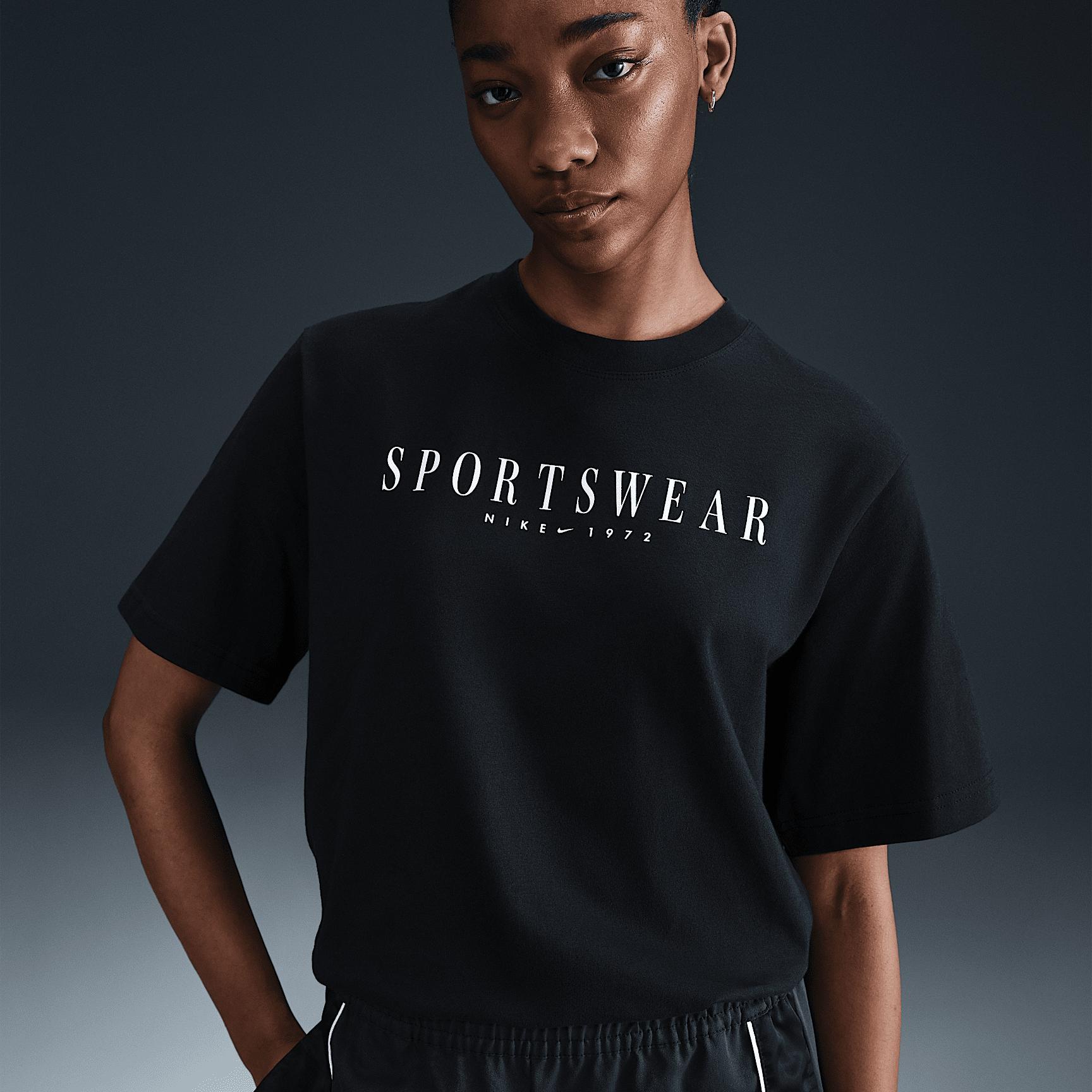 Women's Nike Sportswear Boxy T-Shirt Product Image