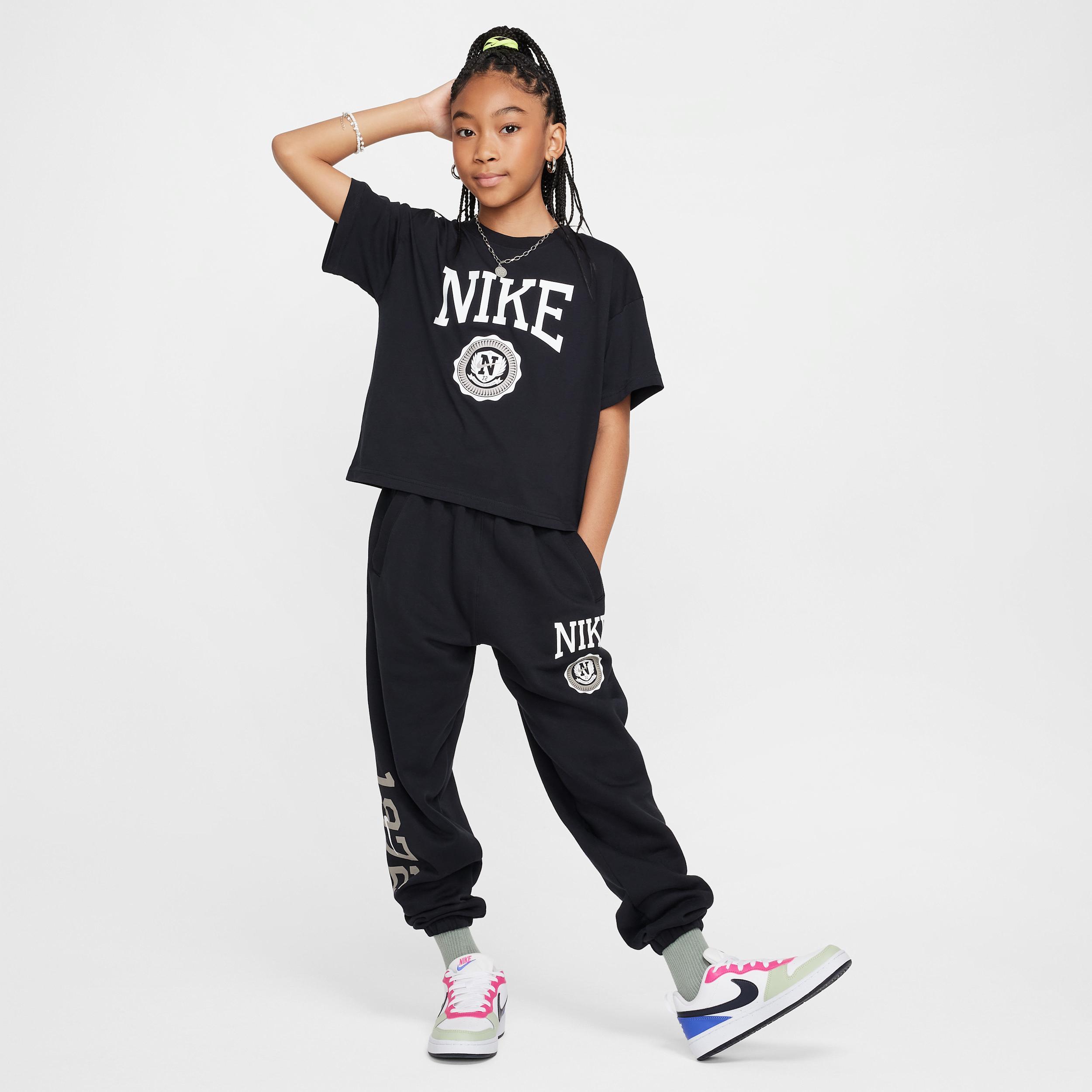 Women's Nike Sportswear Girls' T-Shirt Product Image