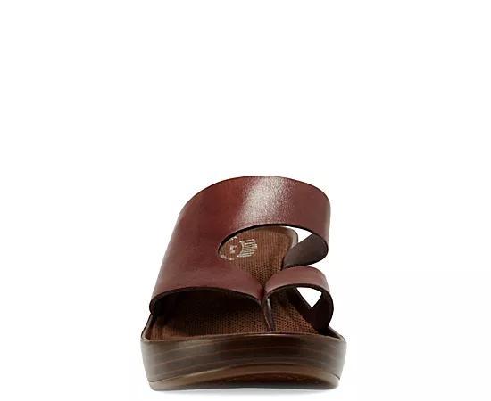 Eastland Laurel Womens Leather Thong Sandals Product Image