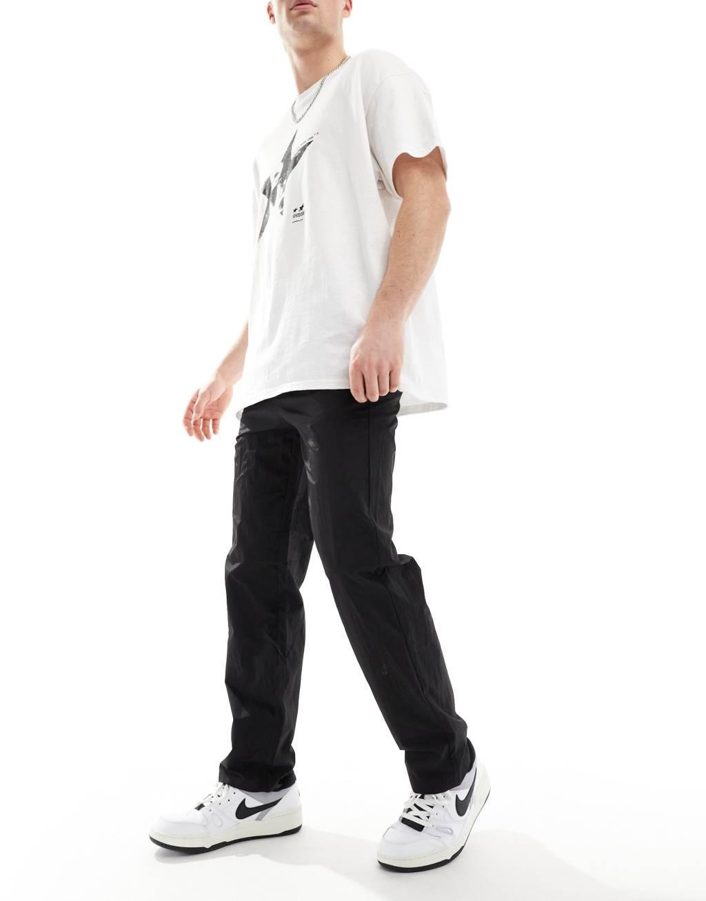 ONLY & SONS loose fit tech pants in black Product Image