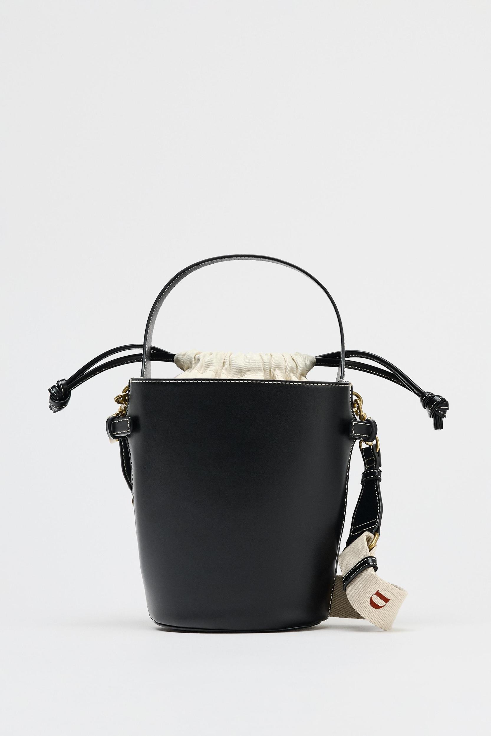 DRAWSTRING BUCKET BAG Product Image