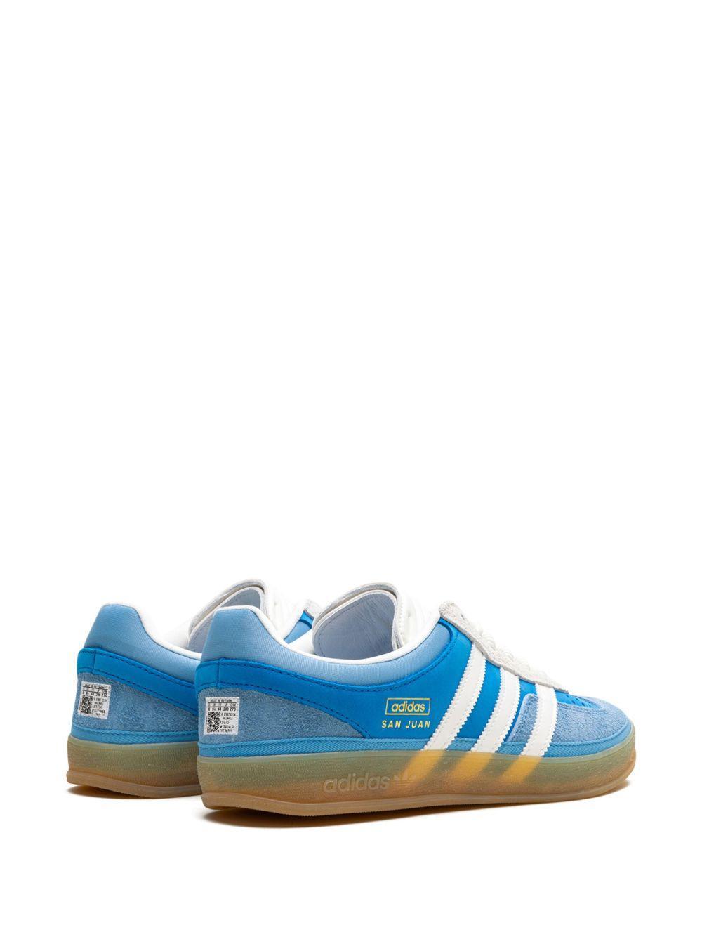 VLogo Signature leather driving shoes Product Image
