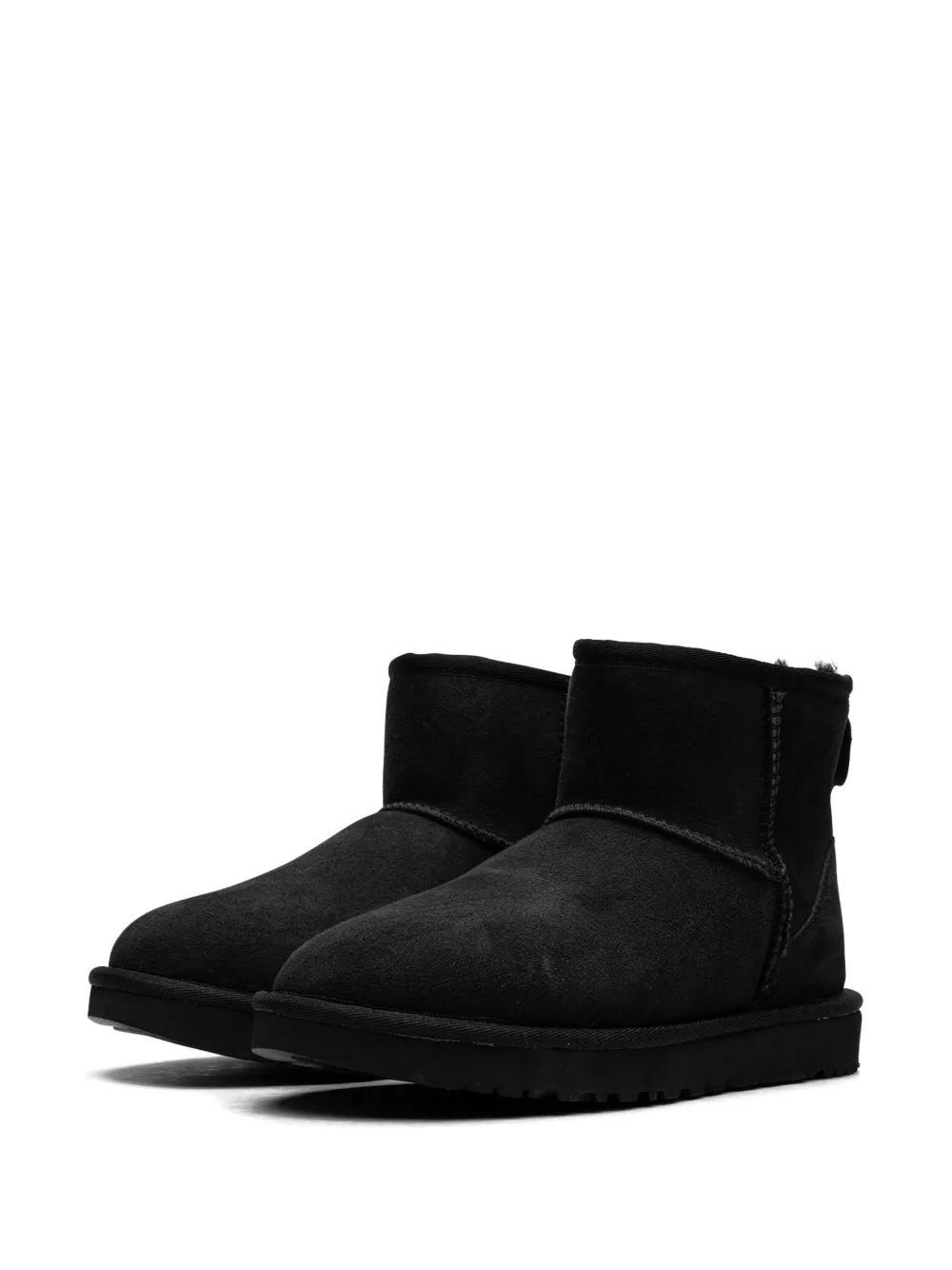 Classic Mini II ankle boots Product Image