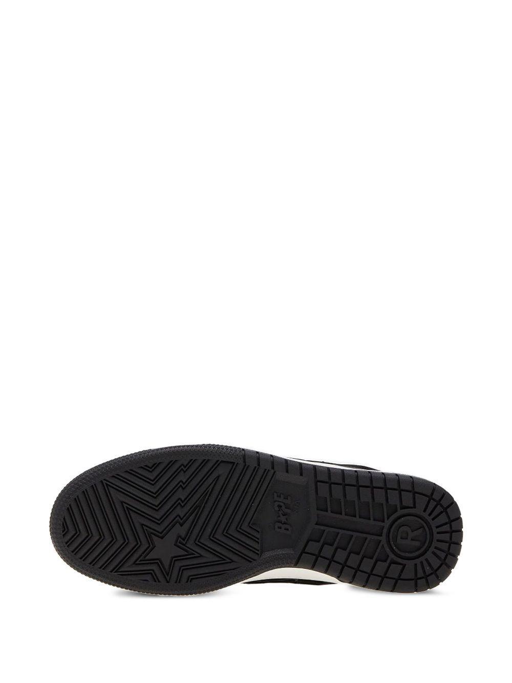star-patch sneakers Product Image