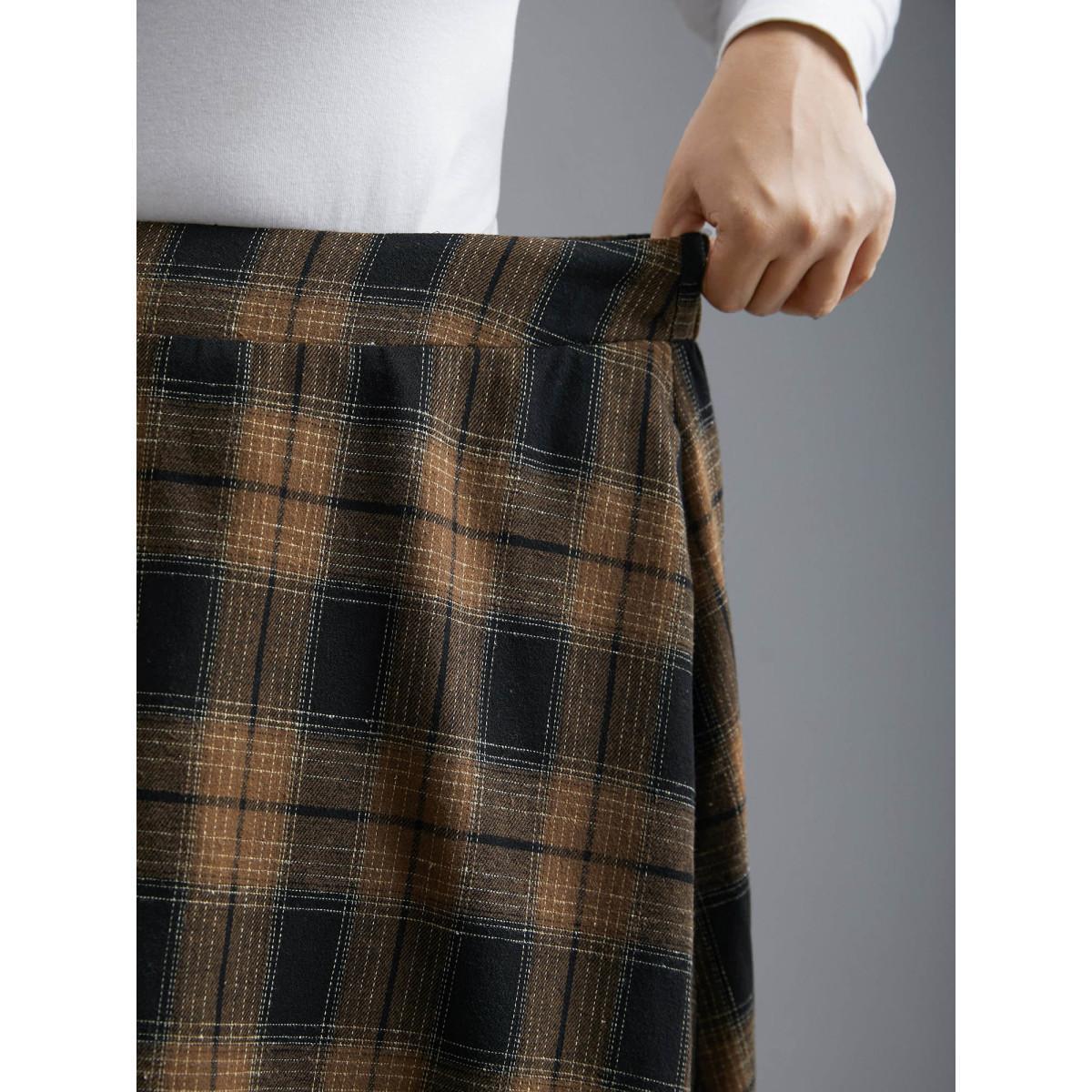 Plus Size Plaid Elastic Waist Slant Pocket Skirt Women Yellowishbrown Elegant No stretch Slanted pocket Everyday Skirts BloomChic 14-16/1X Product Image