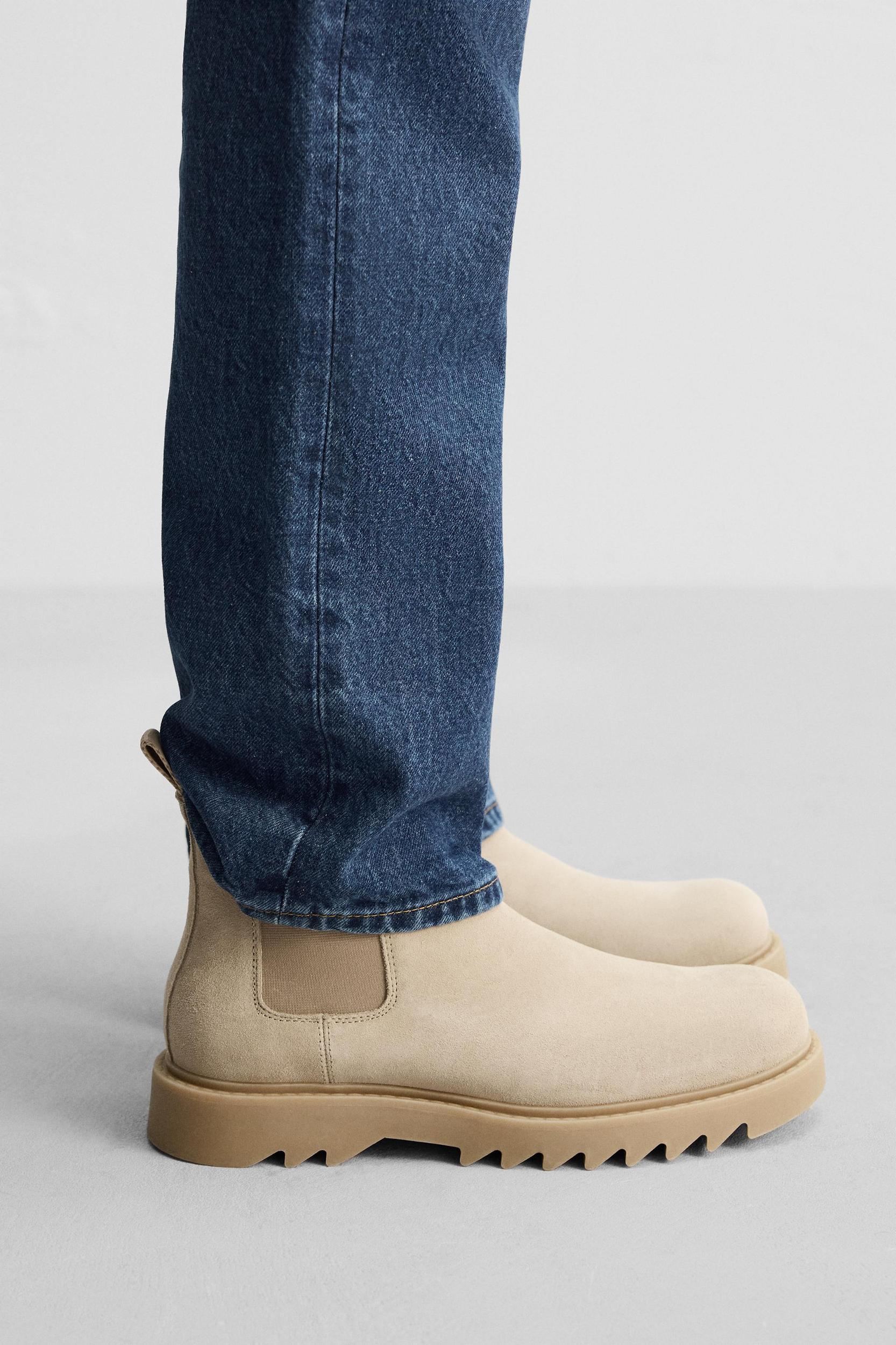 LEATHER CHELSEA BOOTS Product Image