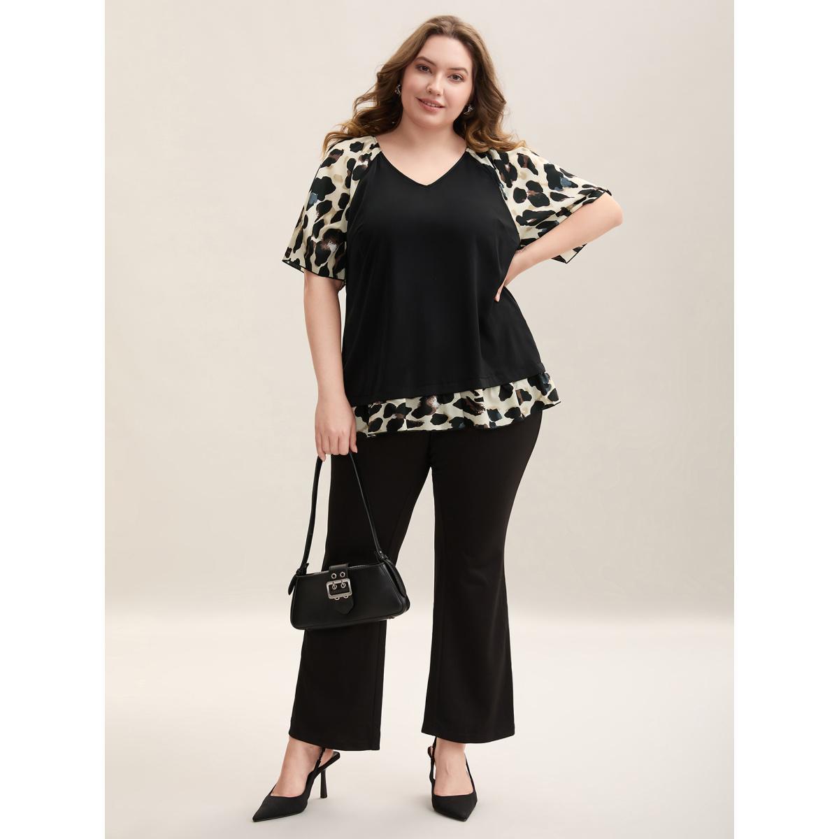 Plus Size Black Leopard Print Spliced V-Neck Blouse Women At the Office Short sleeve V-neck Work Blouses BloomChic 30/6X Product Image