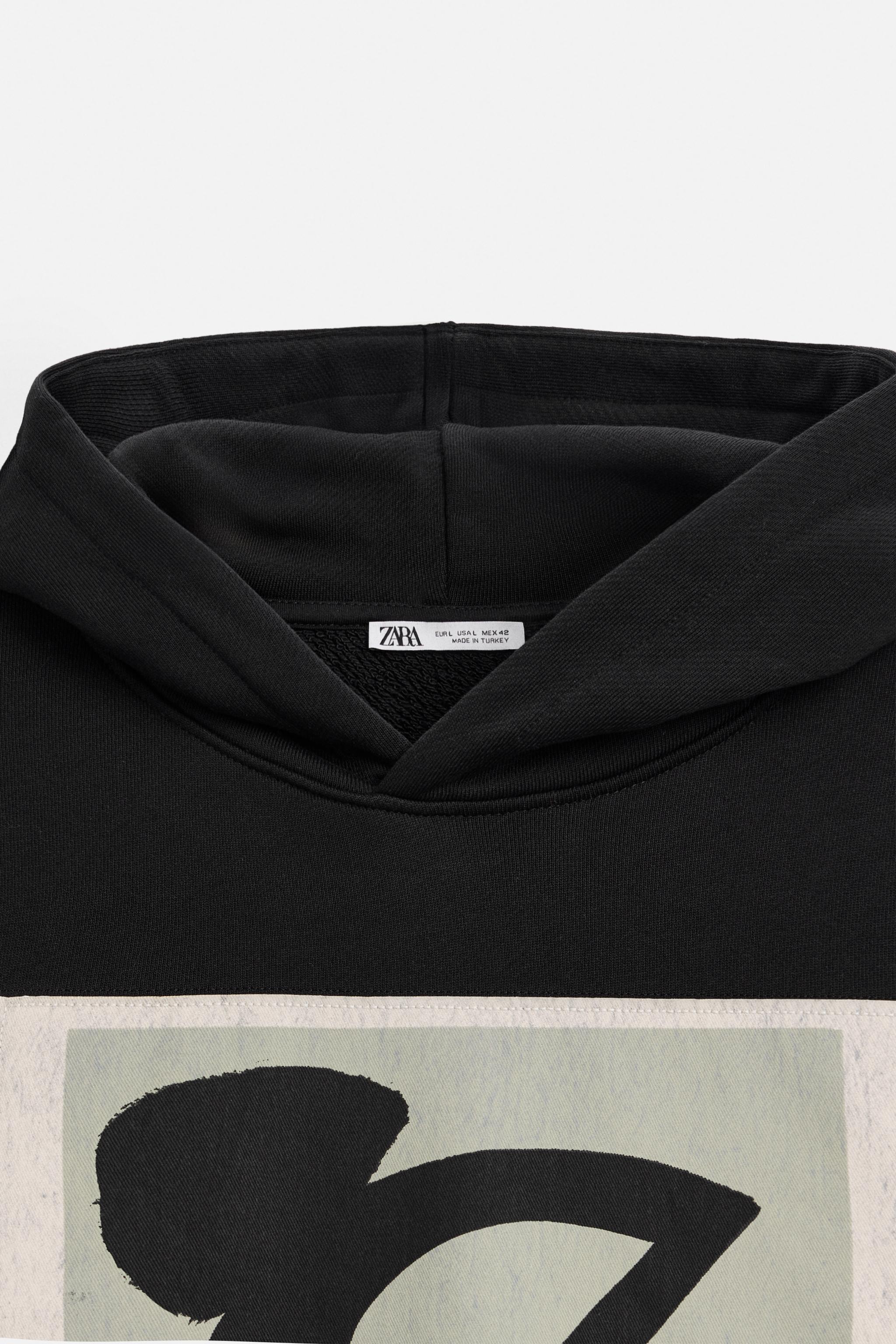 MIXED PATCH SWEATSHIRT Product Image