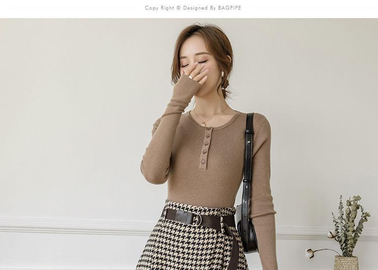 High Waist Plaid Maxi A-Line Skirt Product Image