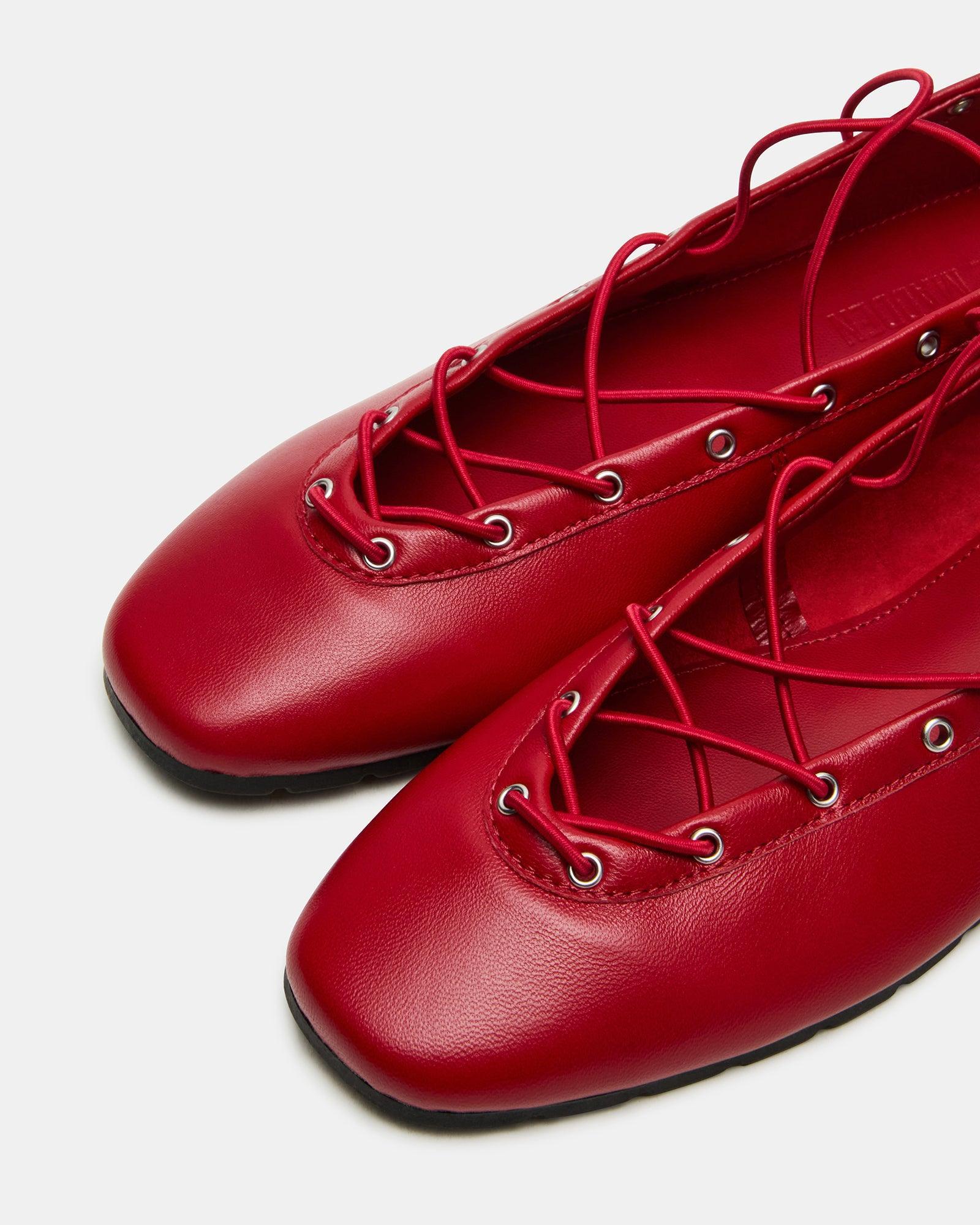 POINTE RED LEATHER Female Product Image