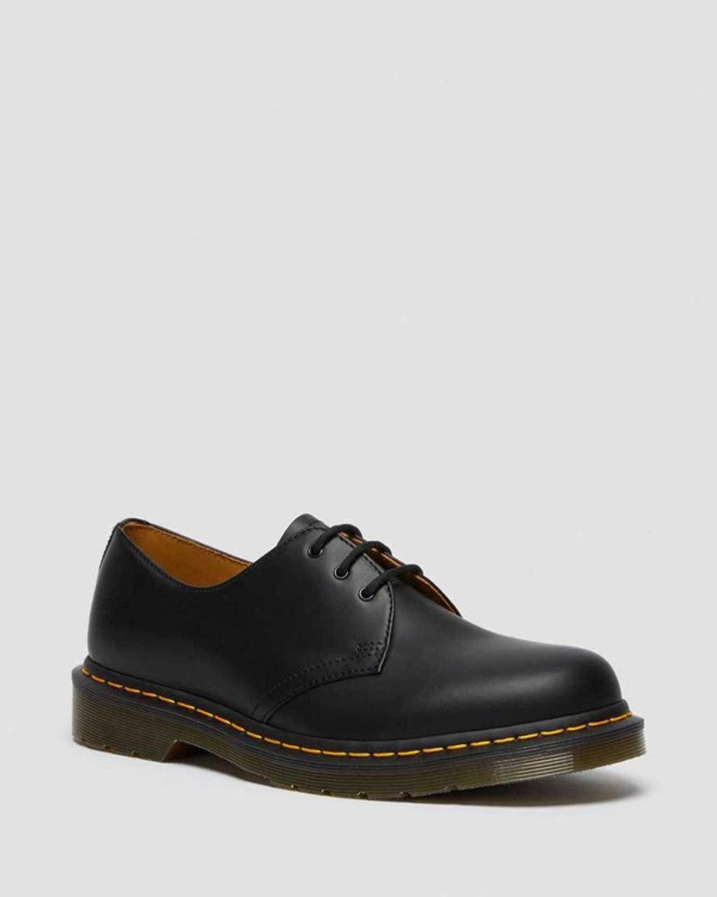 Dr. Martens Mens 1461 Smooth Leather Oxfords Product Image