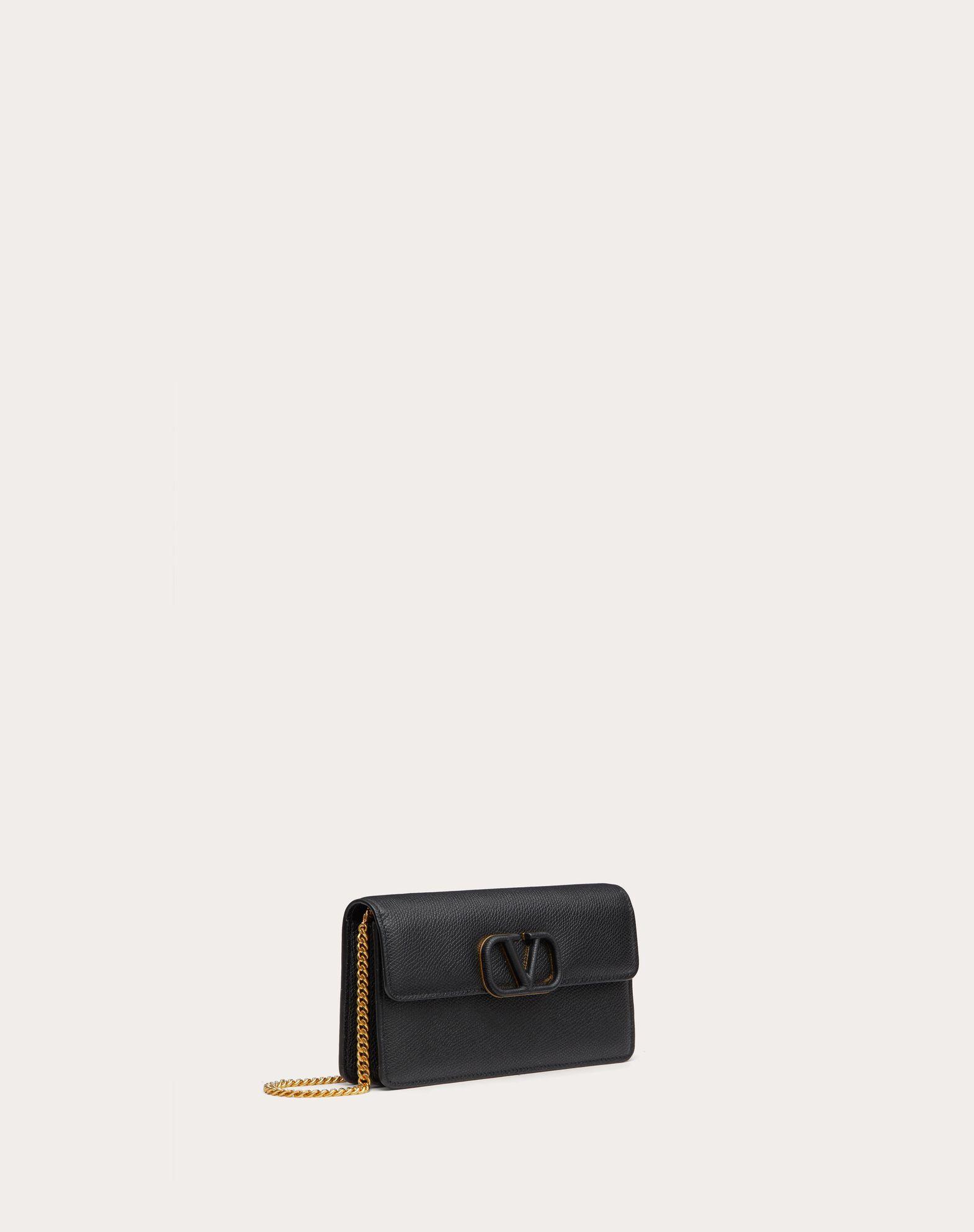 UPTOWN CHAIN WALLET IN GRAIN DE POUDRE EMBOSSED LEATHER Product Image
