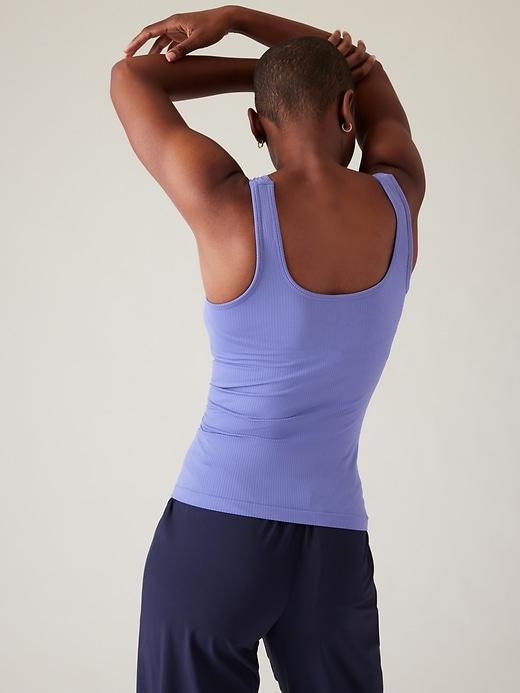 Renew Seamless Scoop Tank Product Image