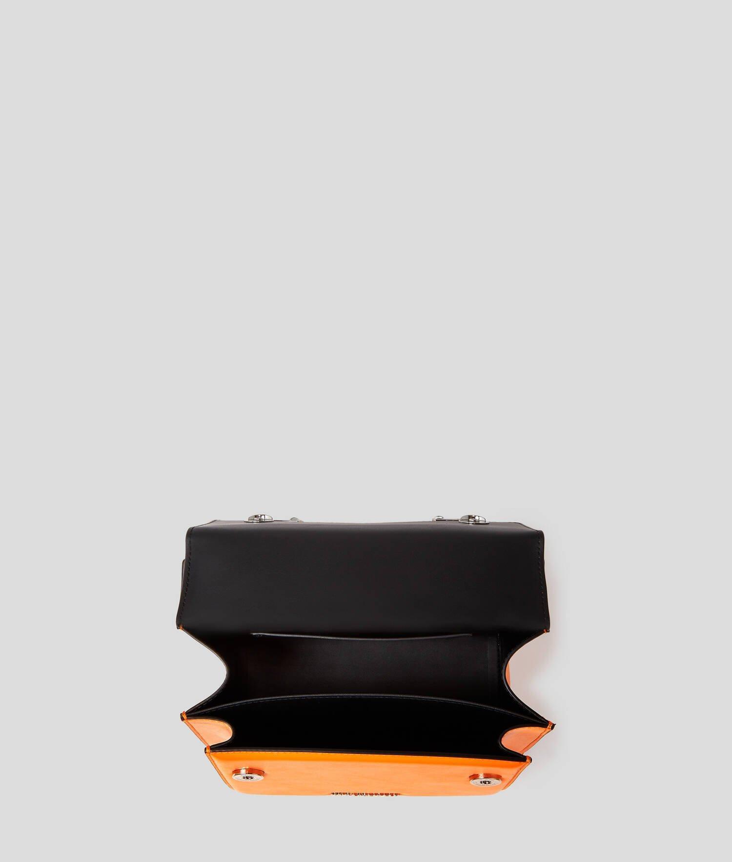 K/SEVEN GRAIN LEATHER SHOULDER BAG Product Image