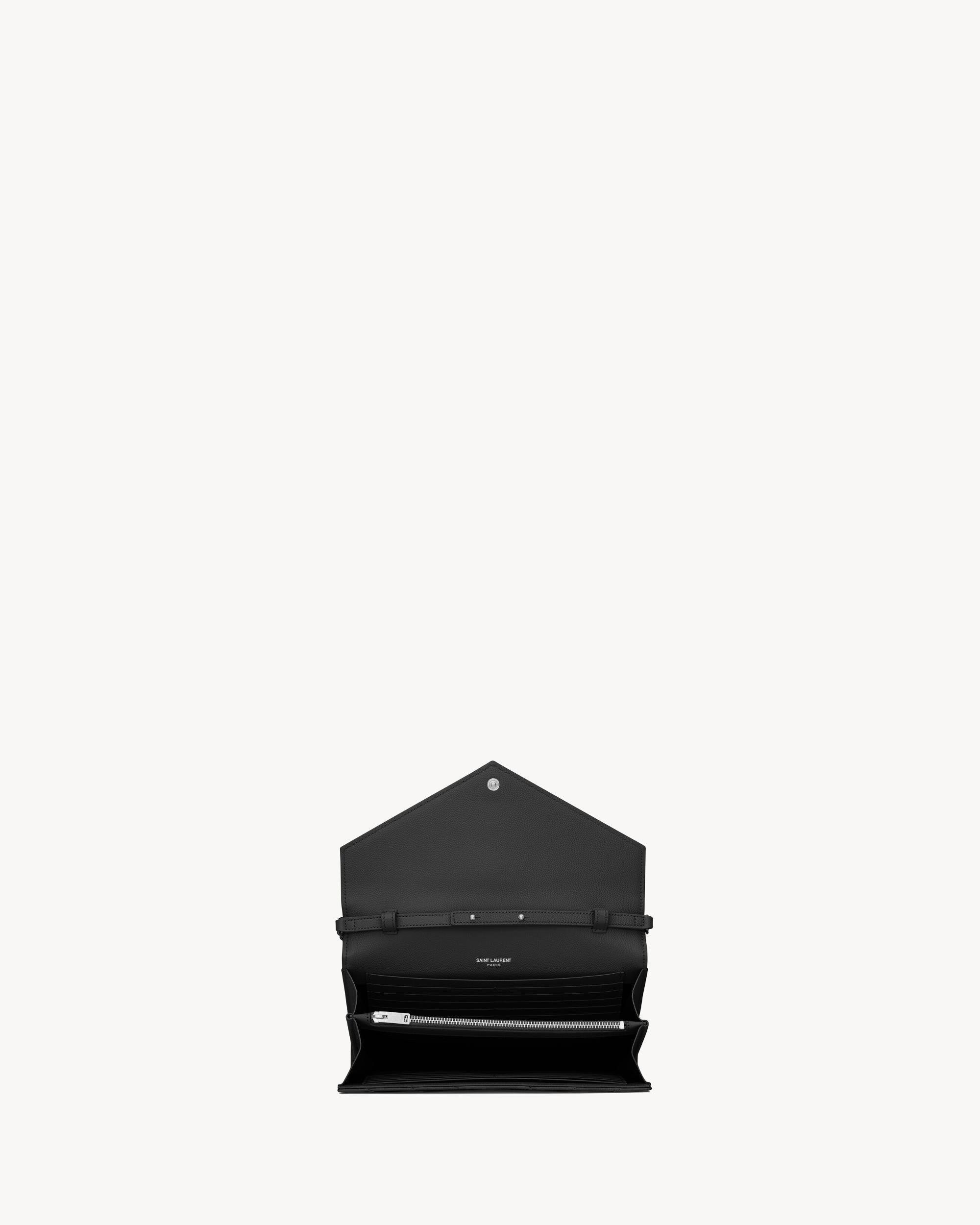 CLASSIC CASSANDRE CHAIN WALLET IN GRAIN DE POUDRE LEATHER Product Image