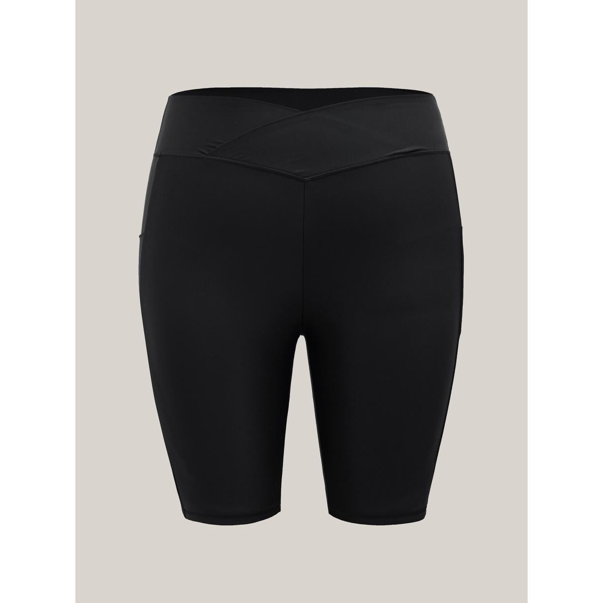 Plus Size Hips Contour Curvy Pockets Swim Bottoms Women's Swimwear Black Beach High stretch Skinny High Rise Side seam pocket Curve Swim Bottoms BloomChic 18-20/2X Product Image